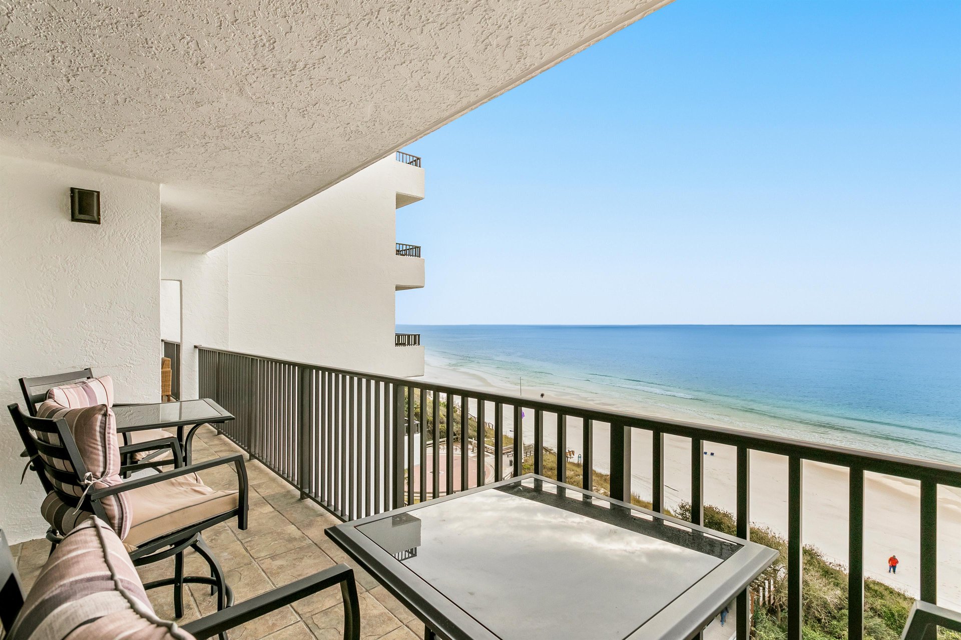 One Seagrove Place 0705 1