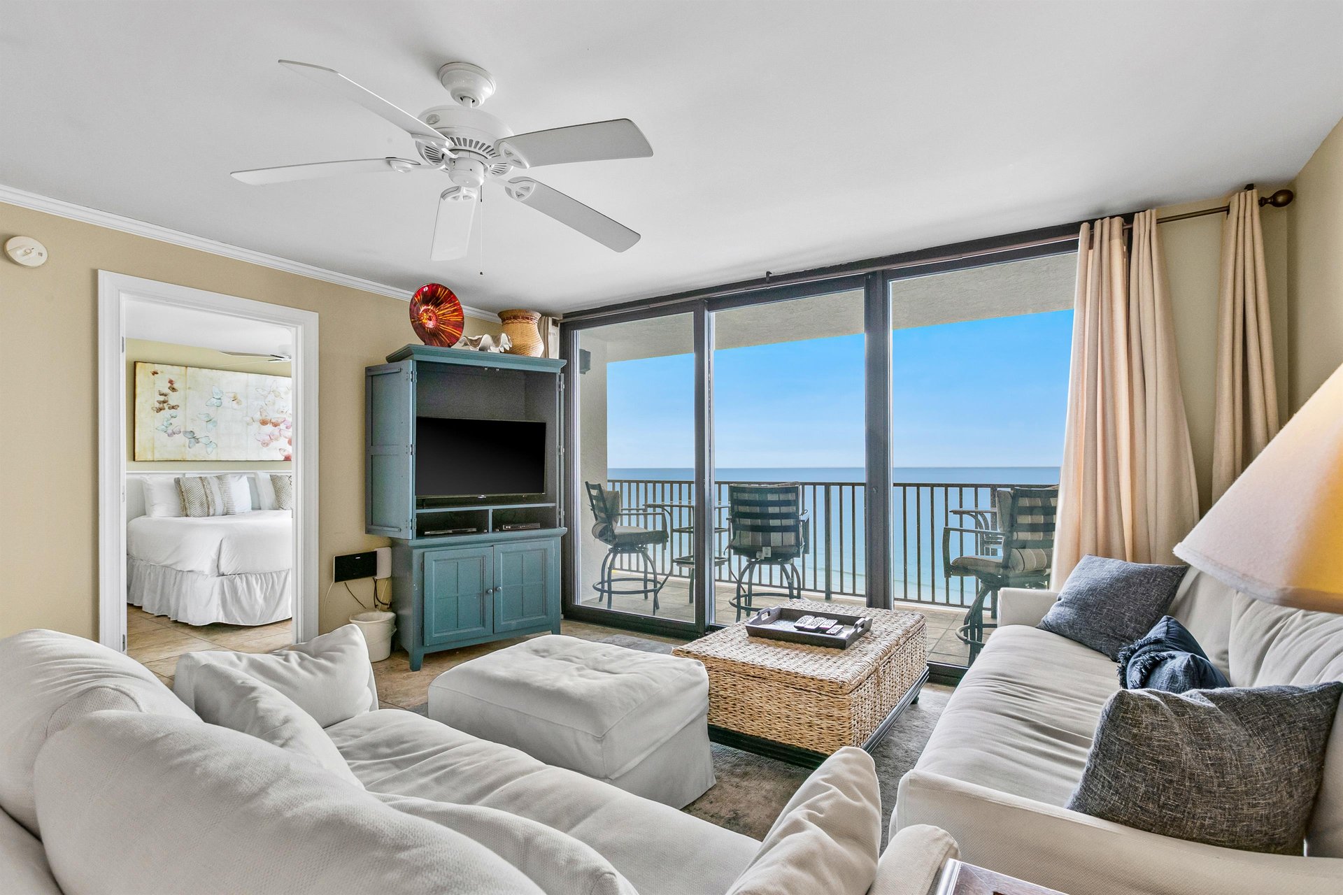 One Seagrove Place 0705 5