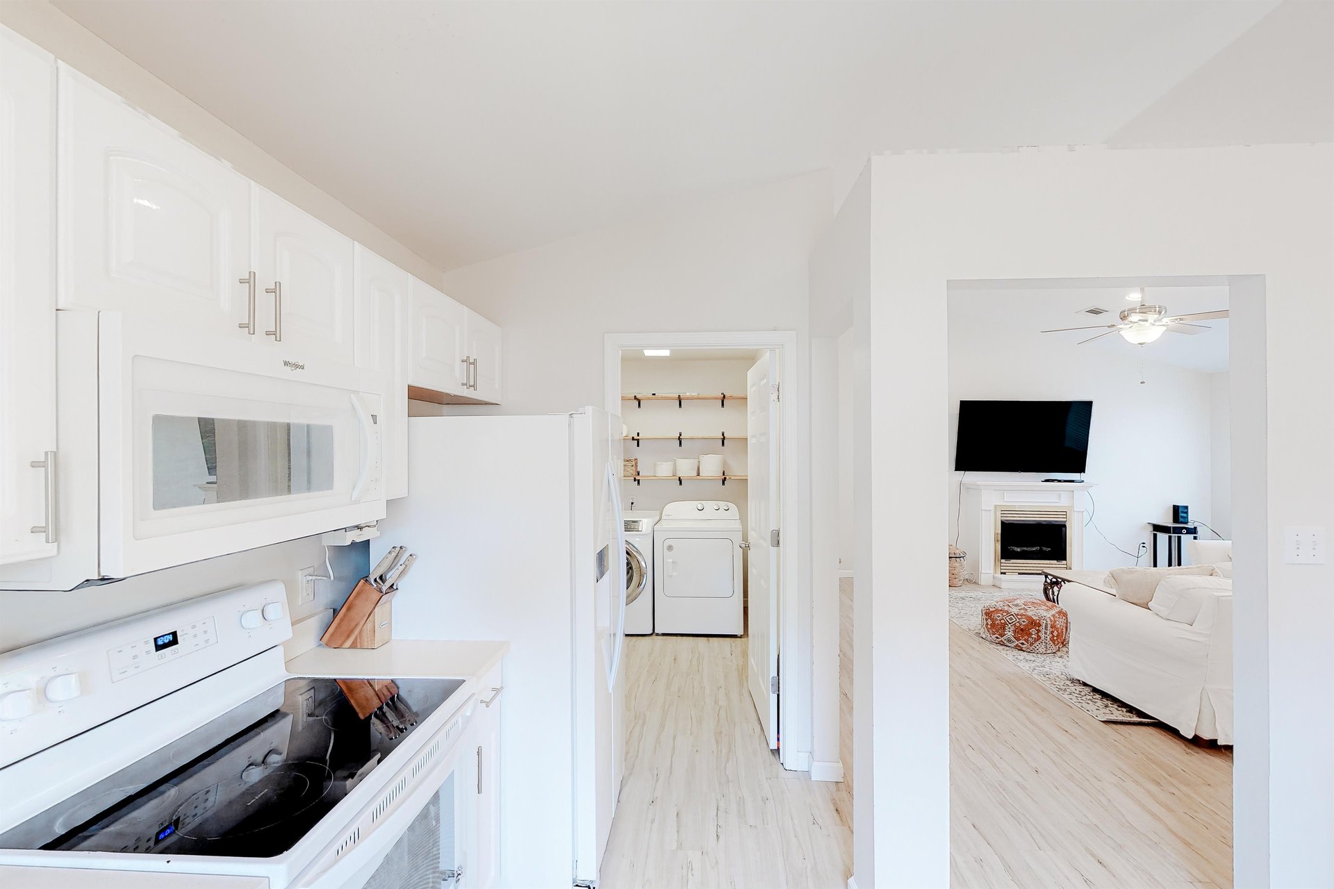 Cozy Bramble Getaway 8