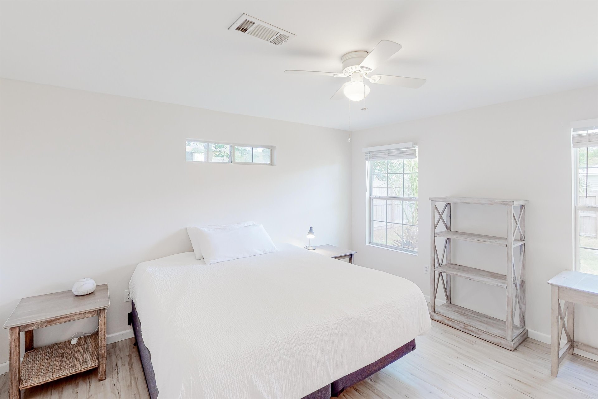 Cozy Bramble Getaway 16