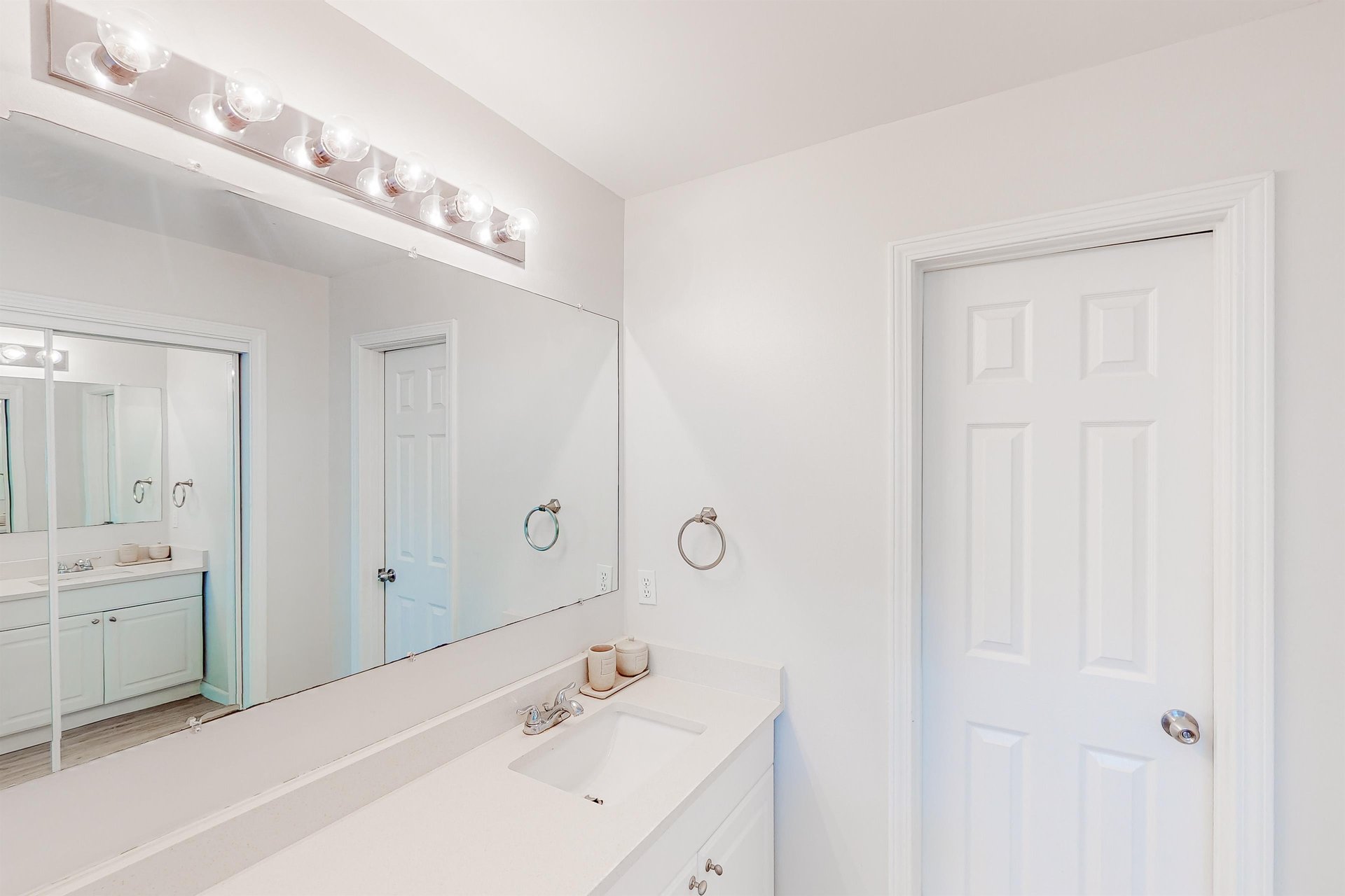 Cozy Bramble Getaway 18