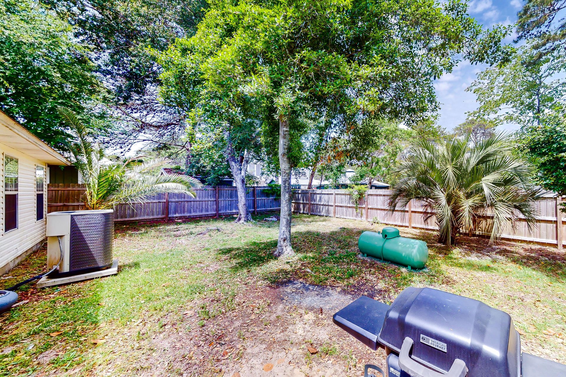 Cozy Bramble Getaway 20