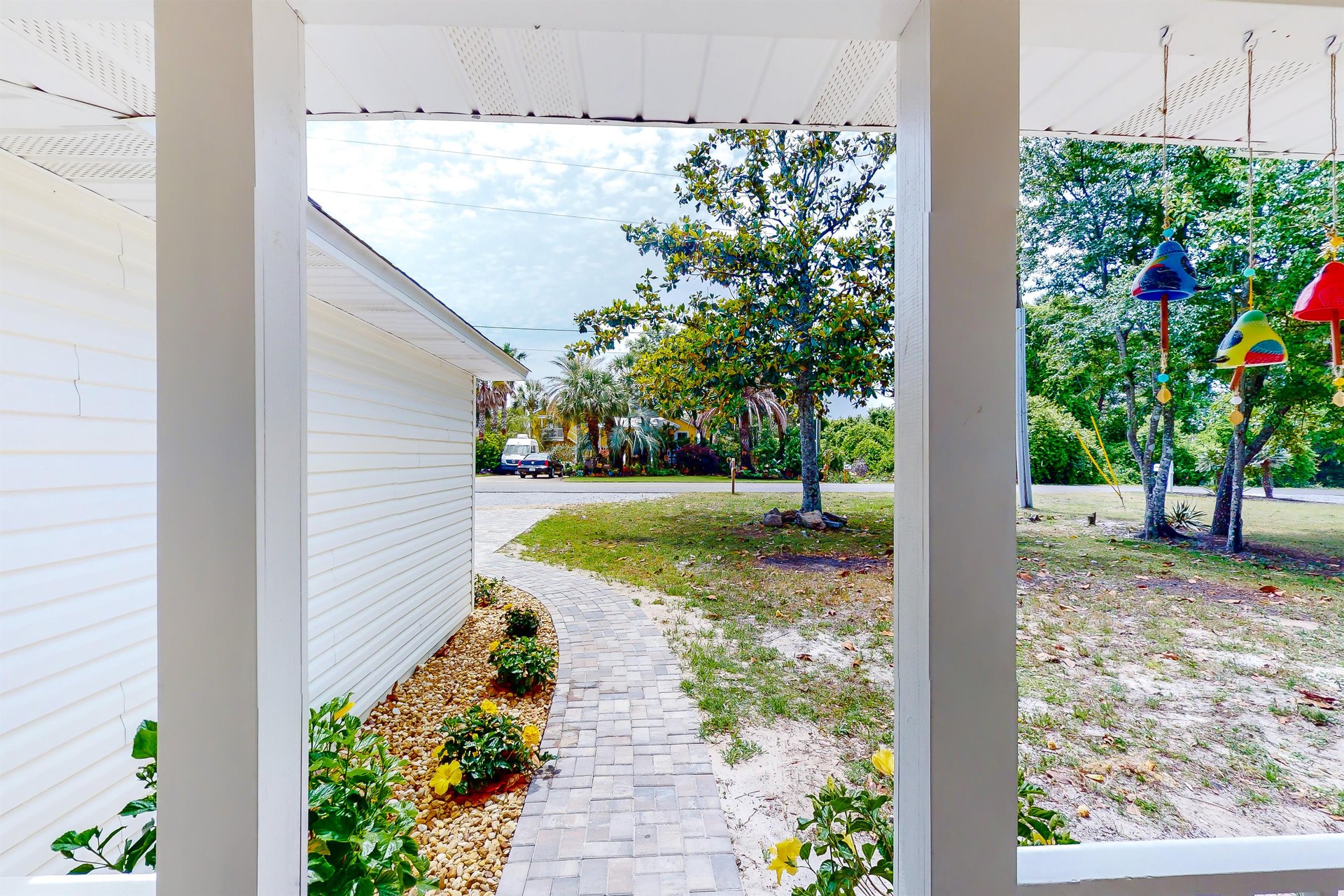 Cozy Bramble Getaway 21