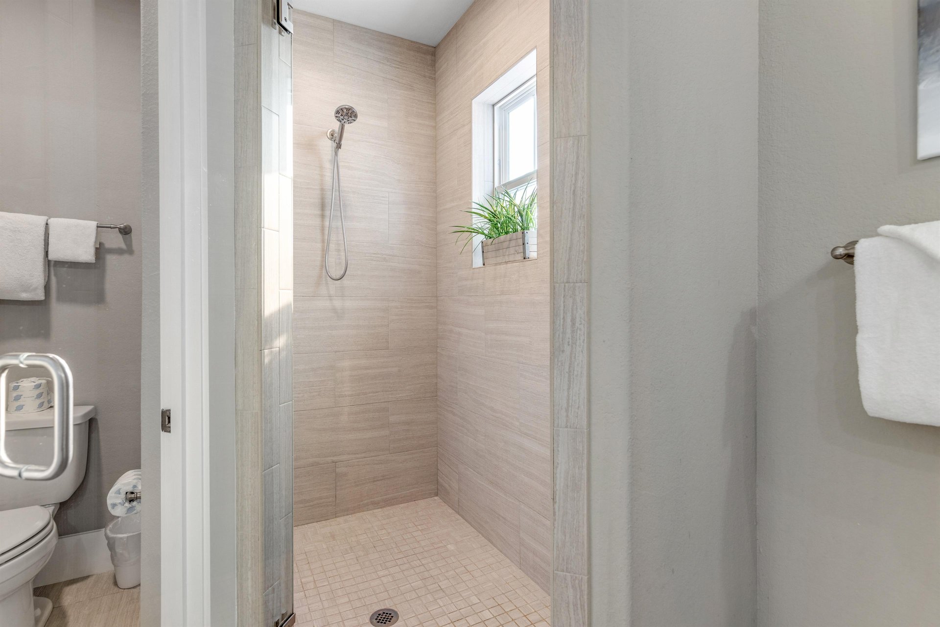 Blue Mountain Beach  Highland Park  Coastal Oasis 19