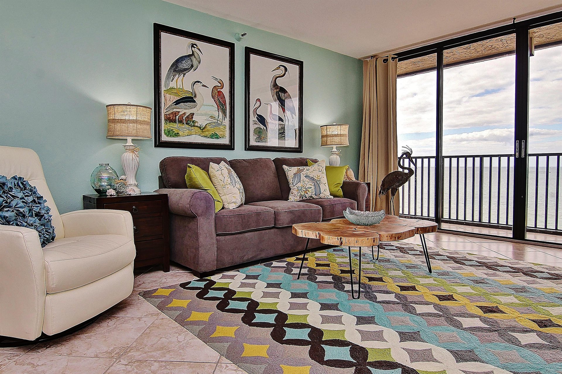 Lighthouse Towers 1003 1