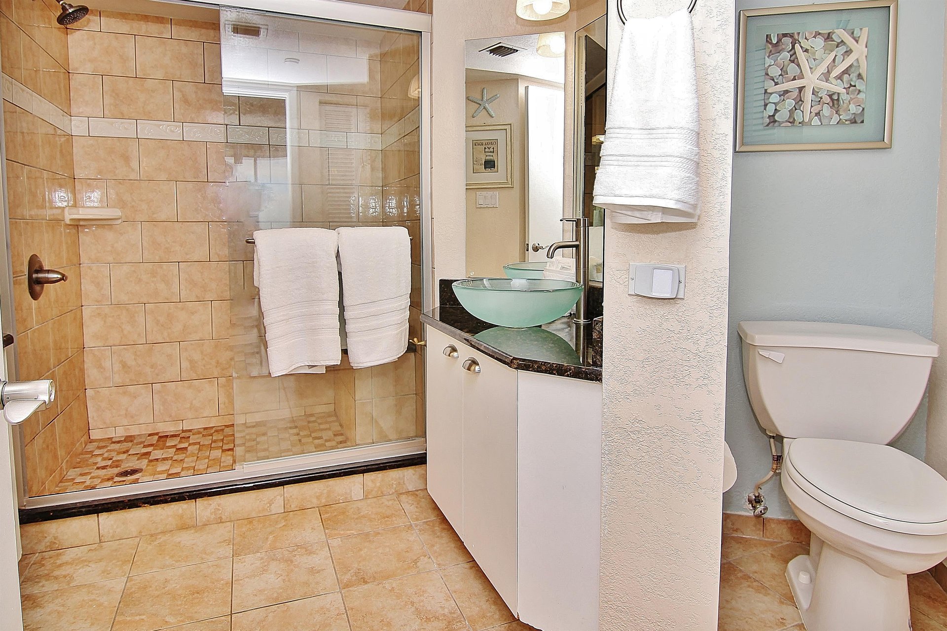 Lighthouse Towers 1003 21