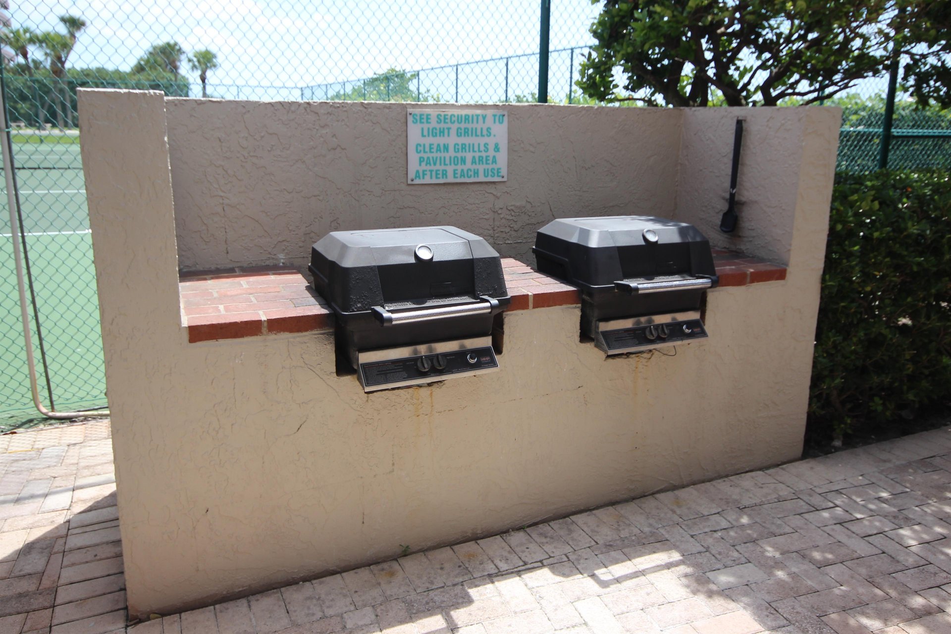 Lighthouse Towers 1003 33