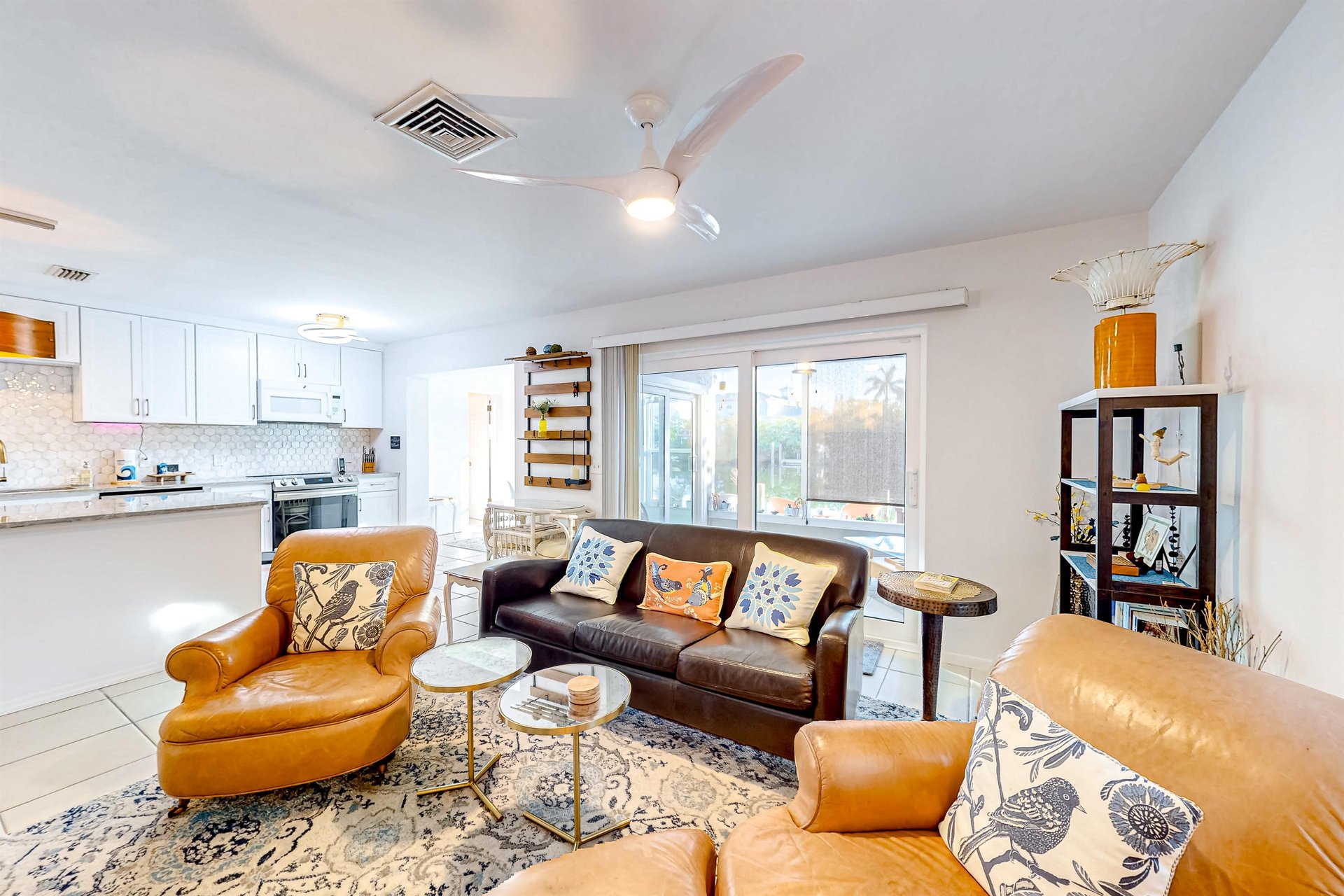 Manatee Retreat  B 6