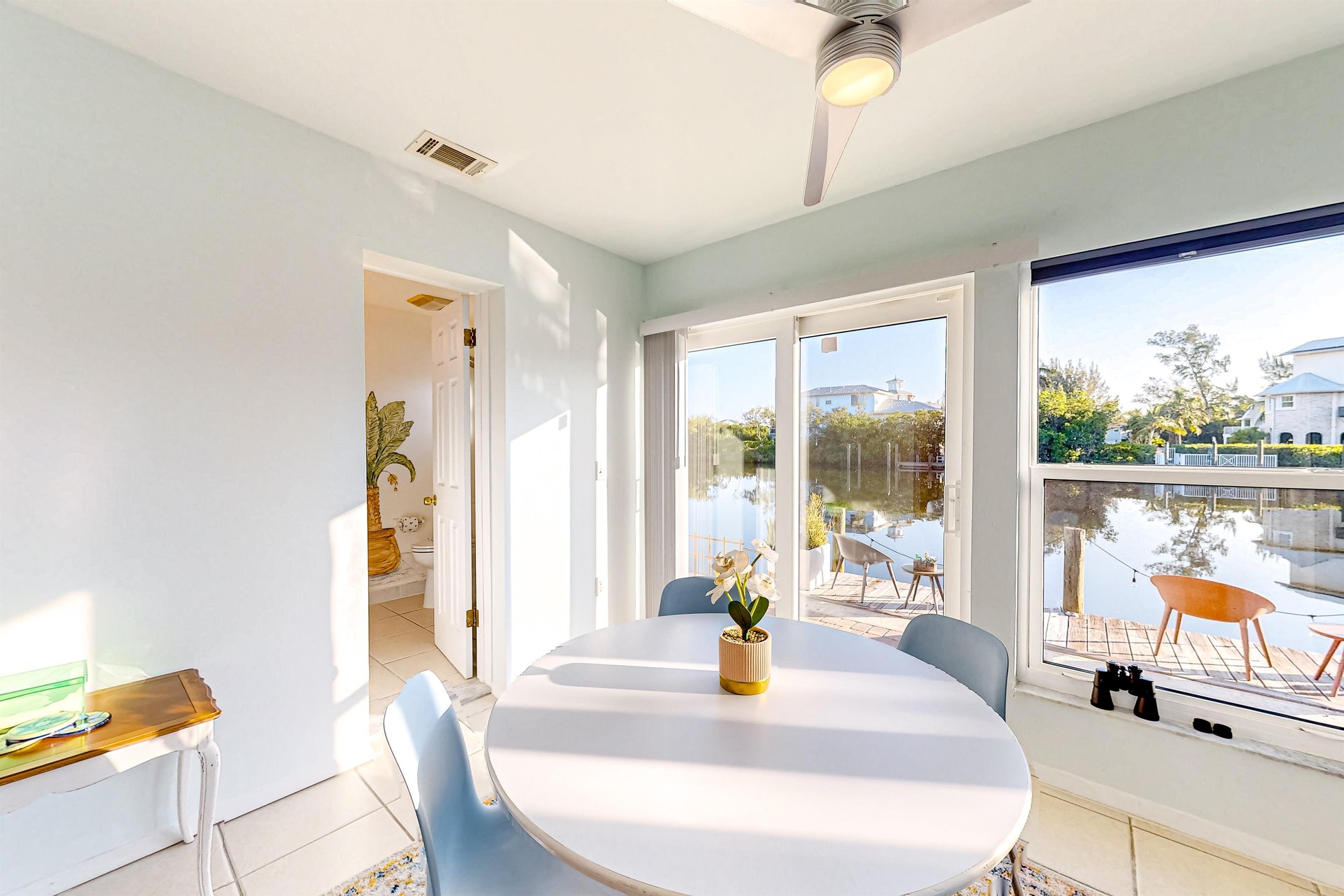 Manatee Retreat  B 9