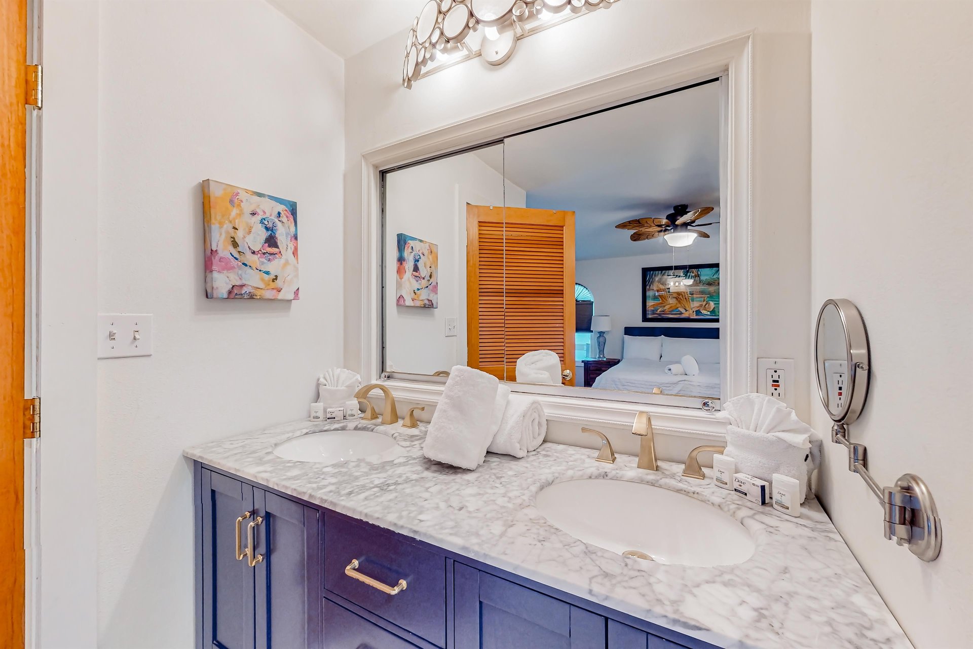 Manatee Retreat  A 22