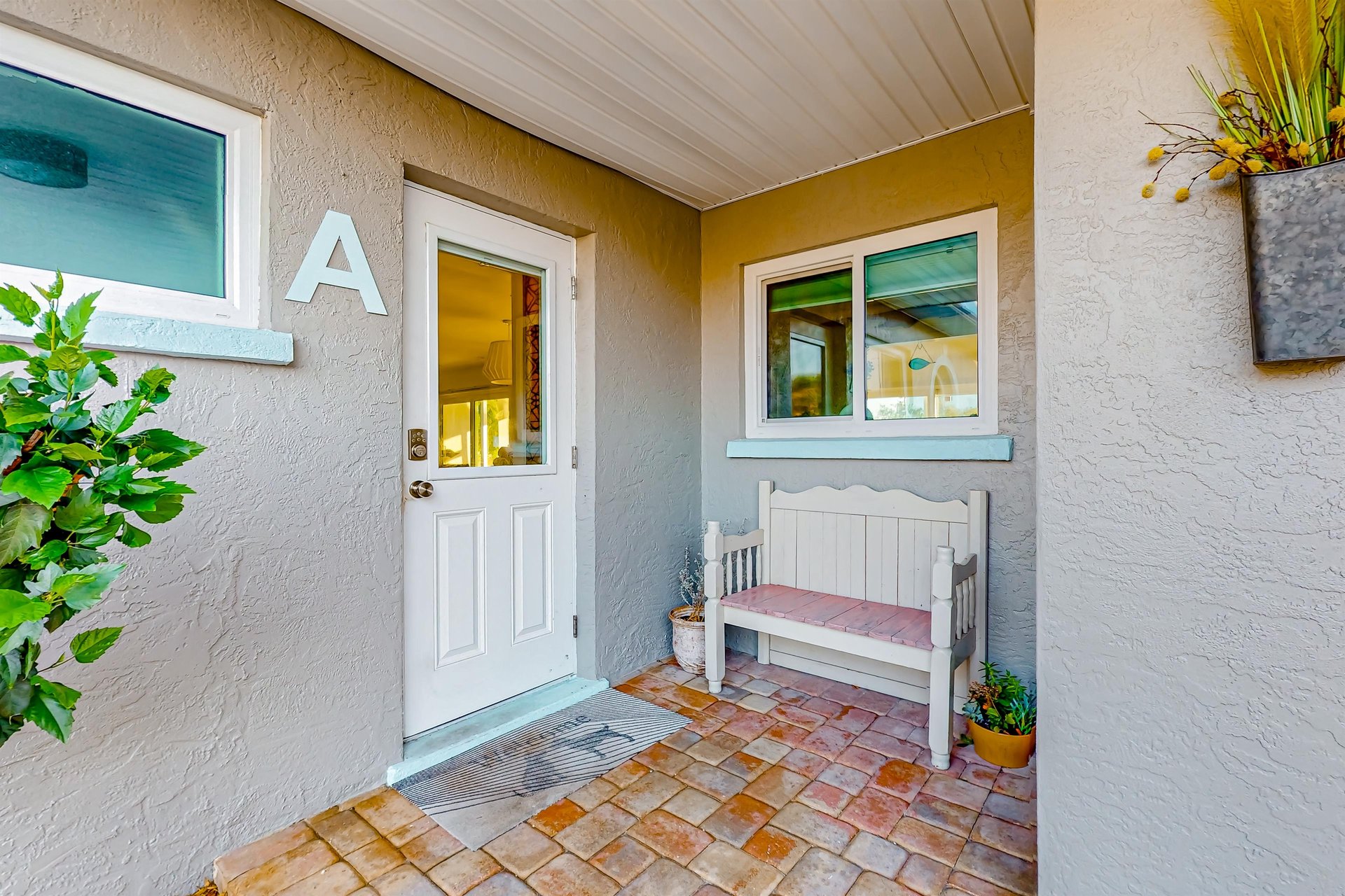 Manatee Retreat  A 37