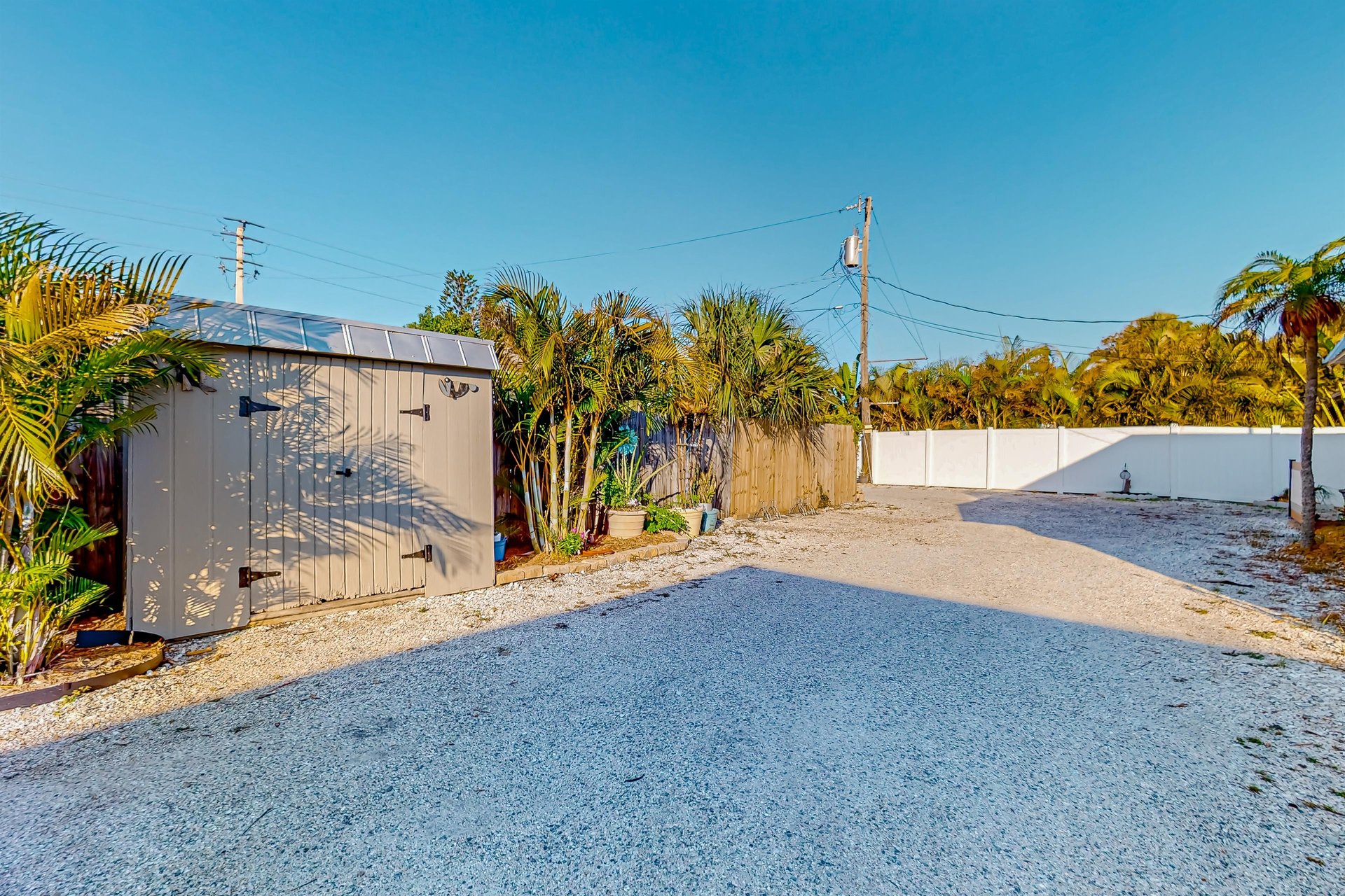 Manatee Retreat  A 39