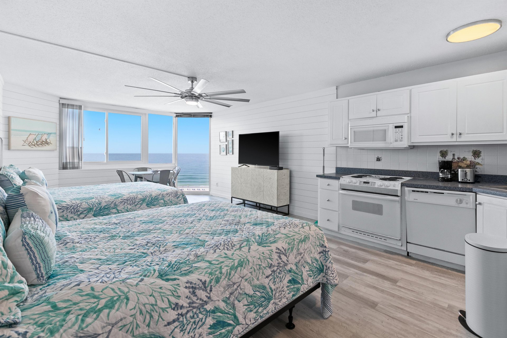 Top of the Gulf 809 1