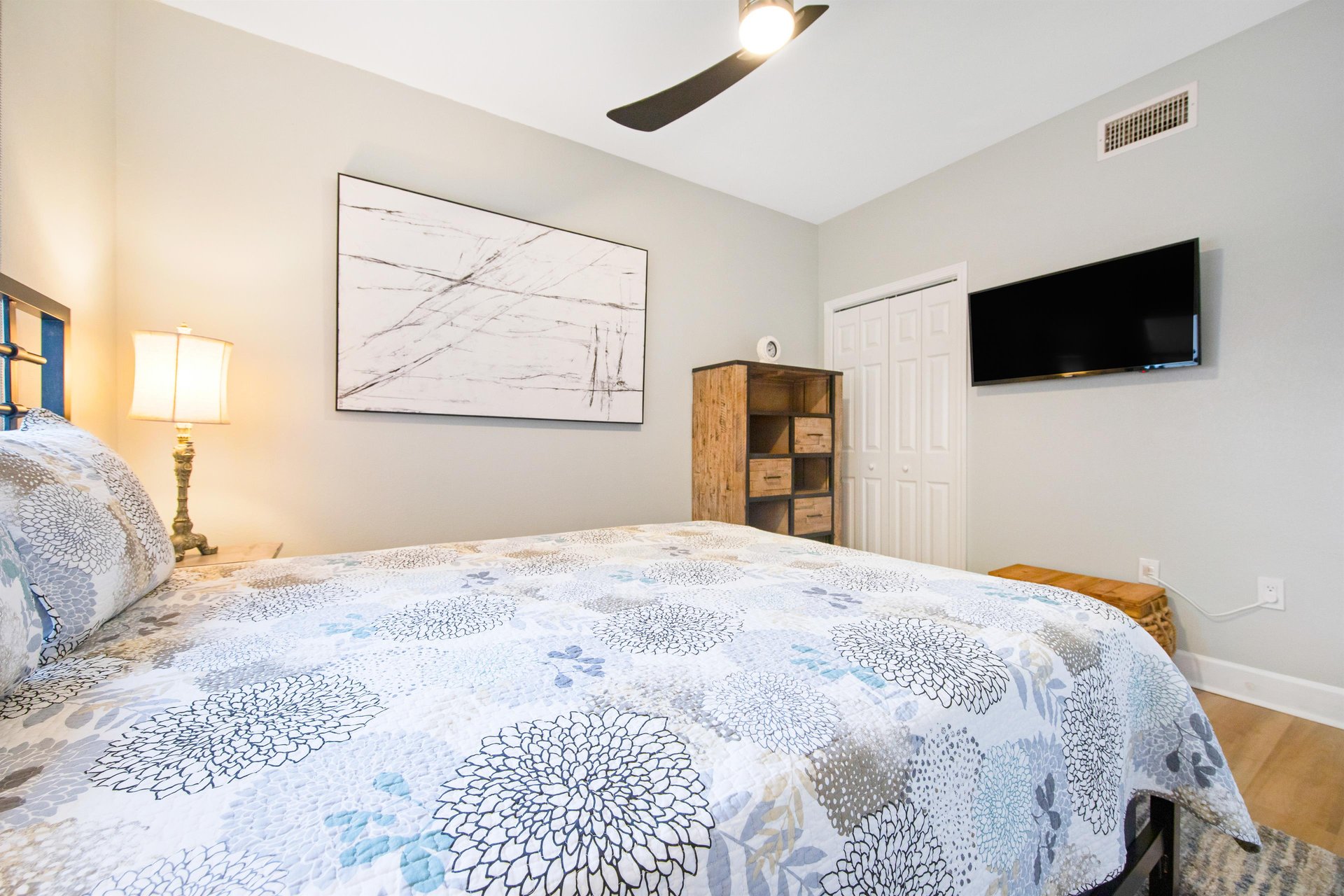 Tidewater Beach Resort 818 16