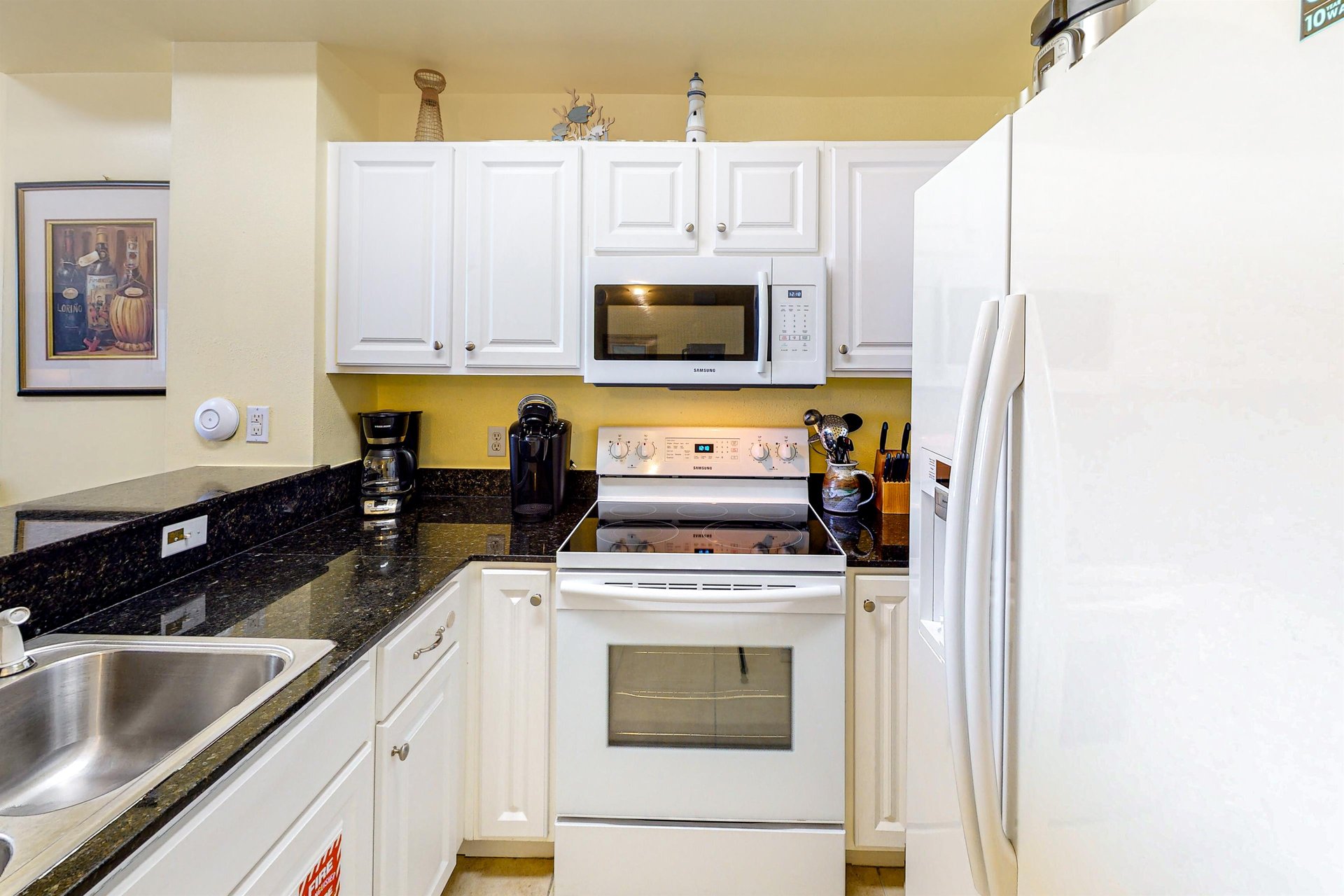 Sunrise Beach 706  Beachfront Condo 9