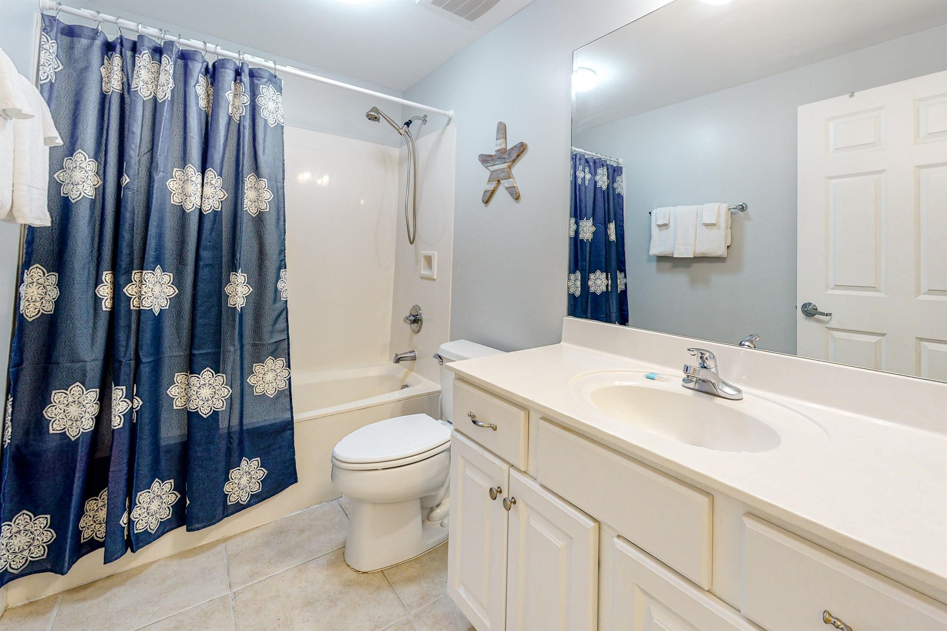 Sunrise Beach 706  Beachfront Condo 15