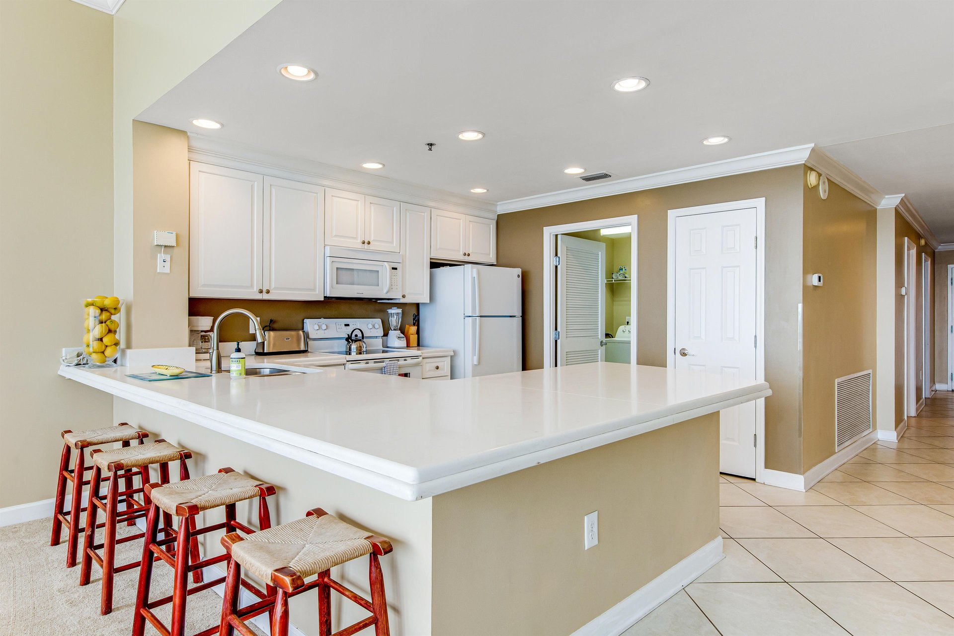 Sterling Beach 1601 7