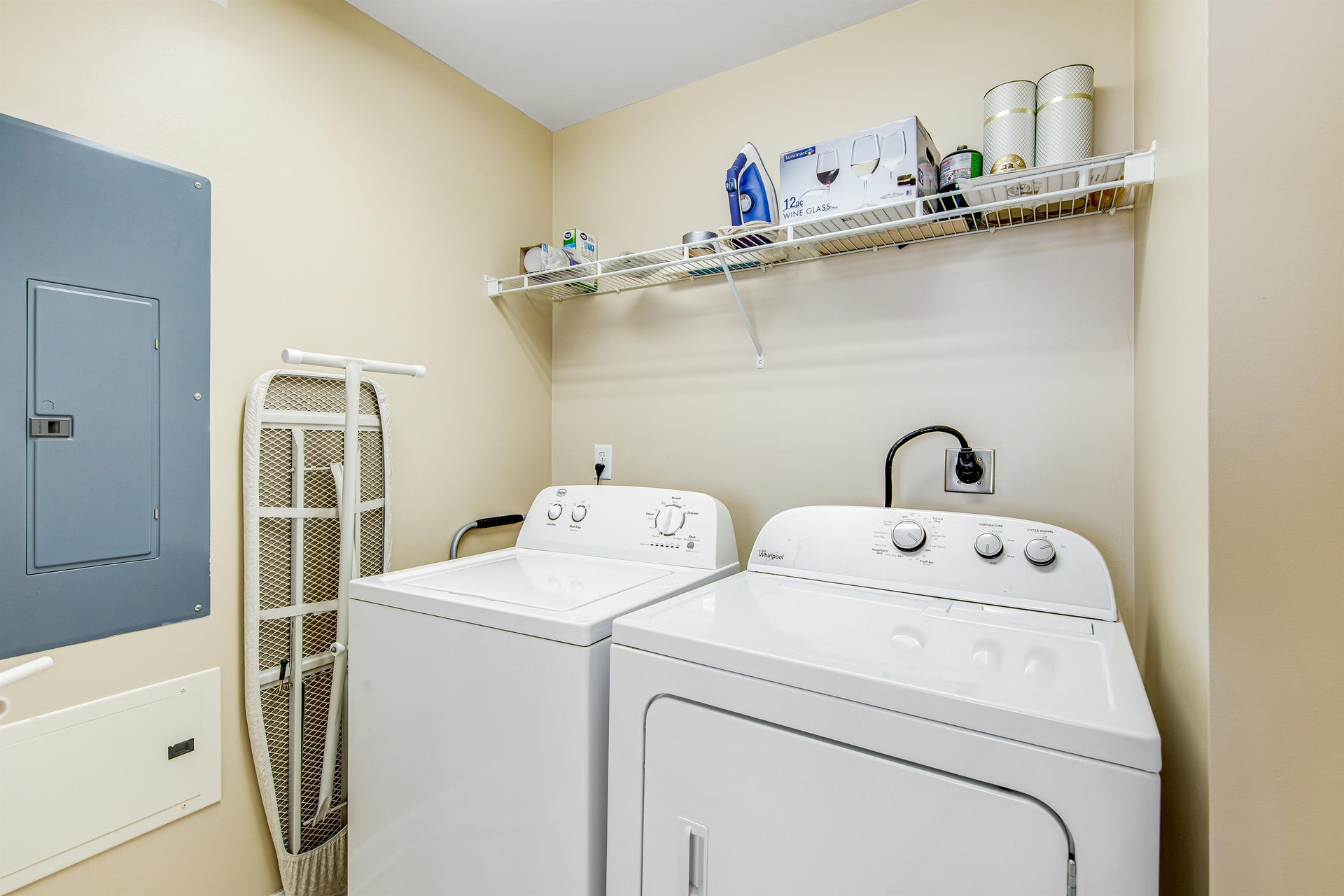 Sterling Beach 1601 16