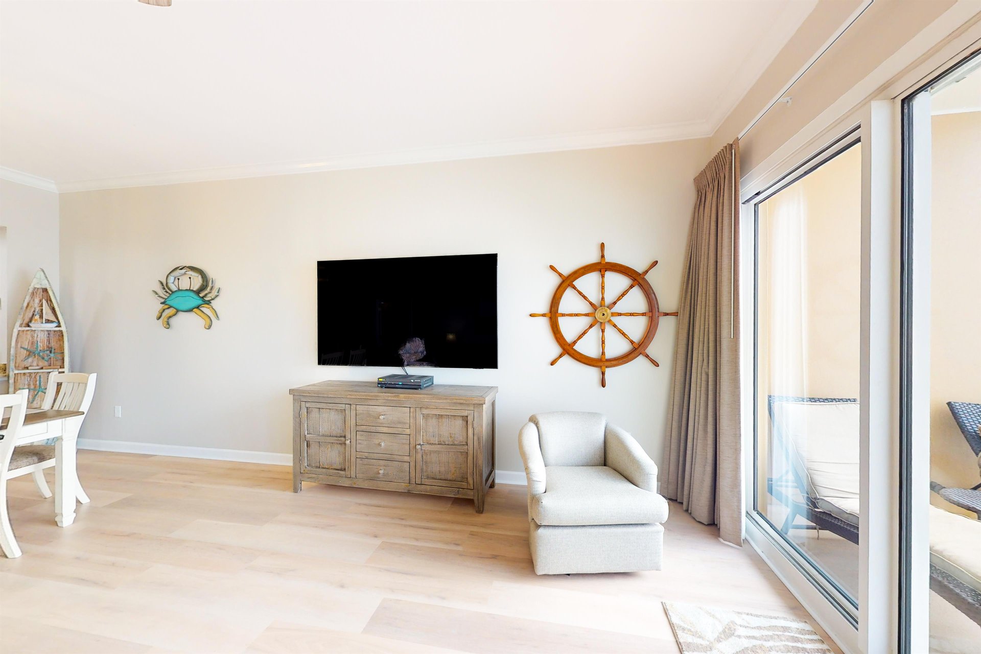 Sterling Beach 1206 6