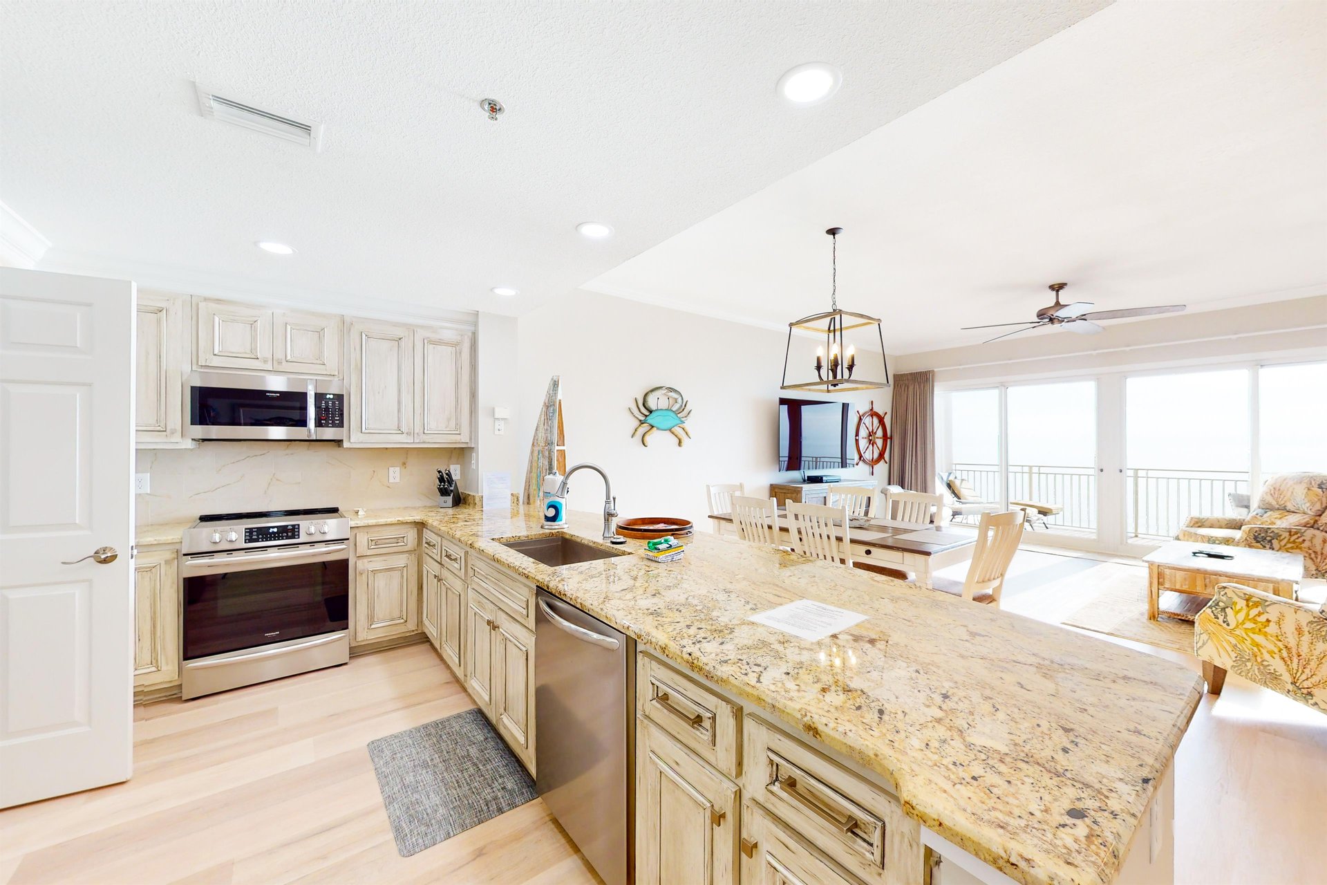 Sterling Beach 1206 11