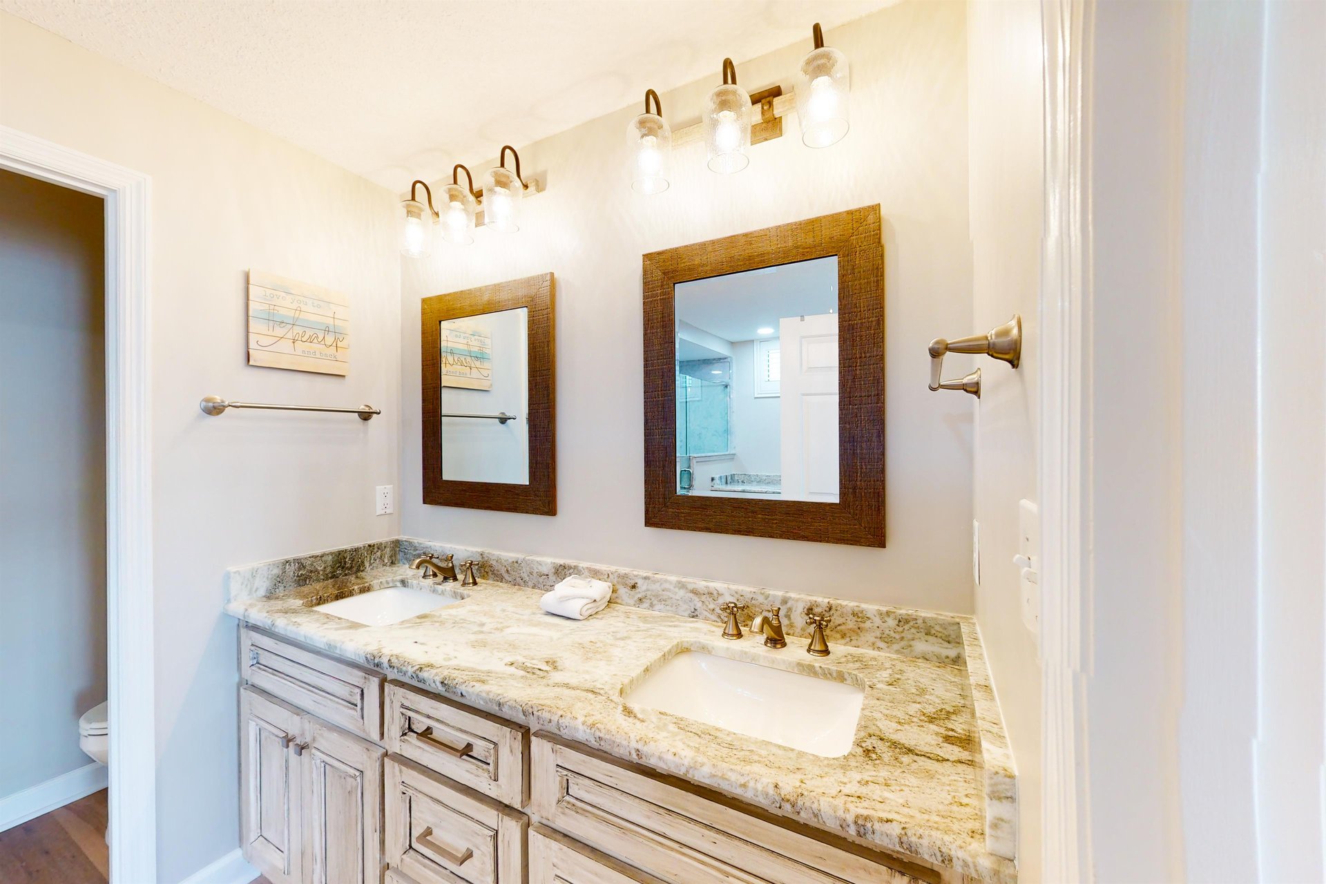 Sterling Beach 1206 18