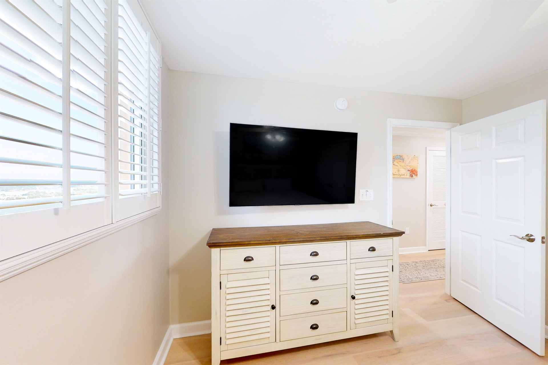 Sterling Beach 1206 29