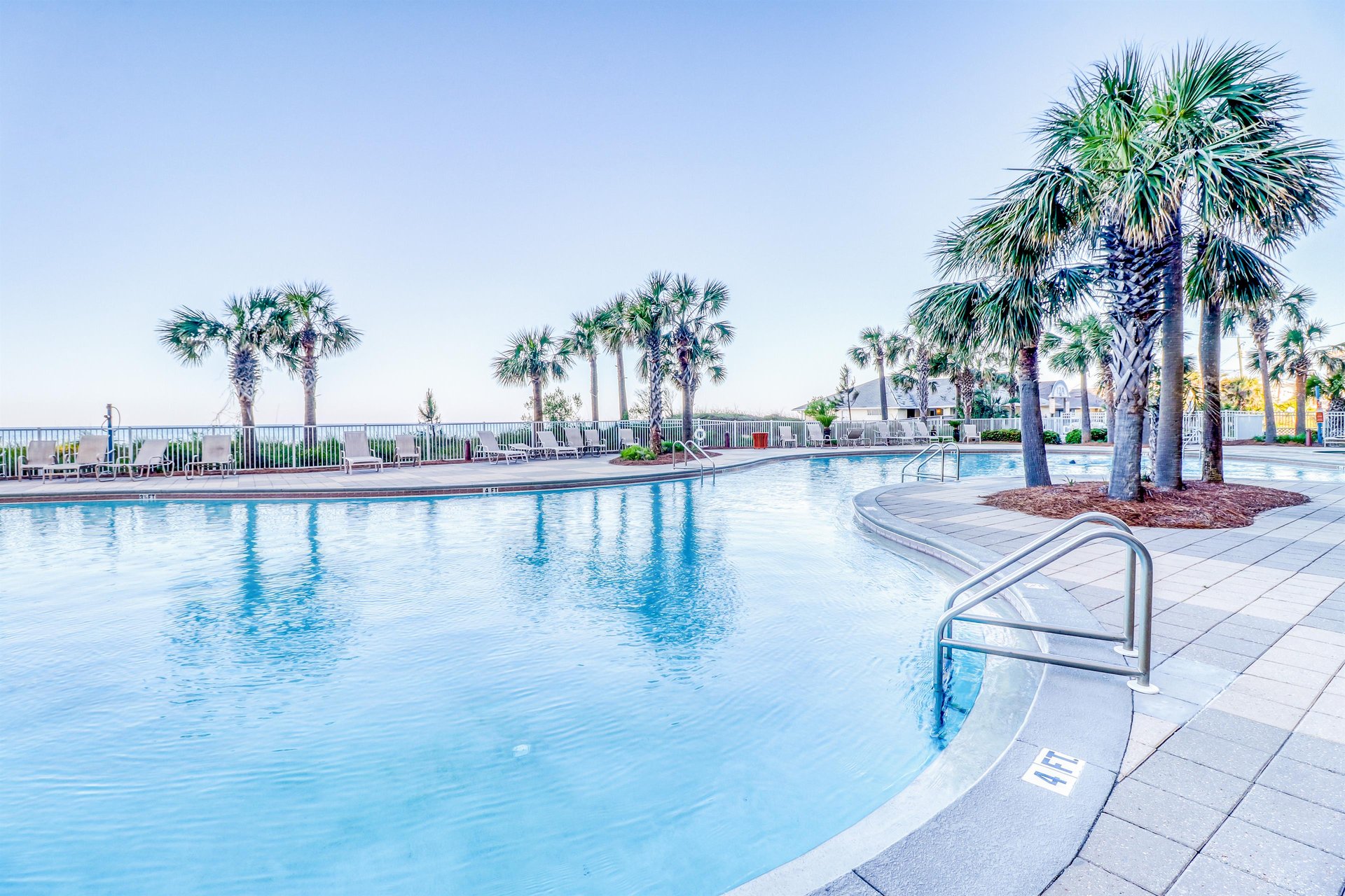 Sterling Beach 1206 34