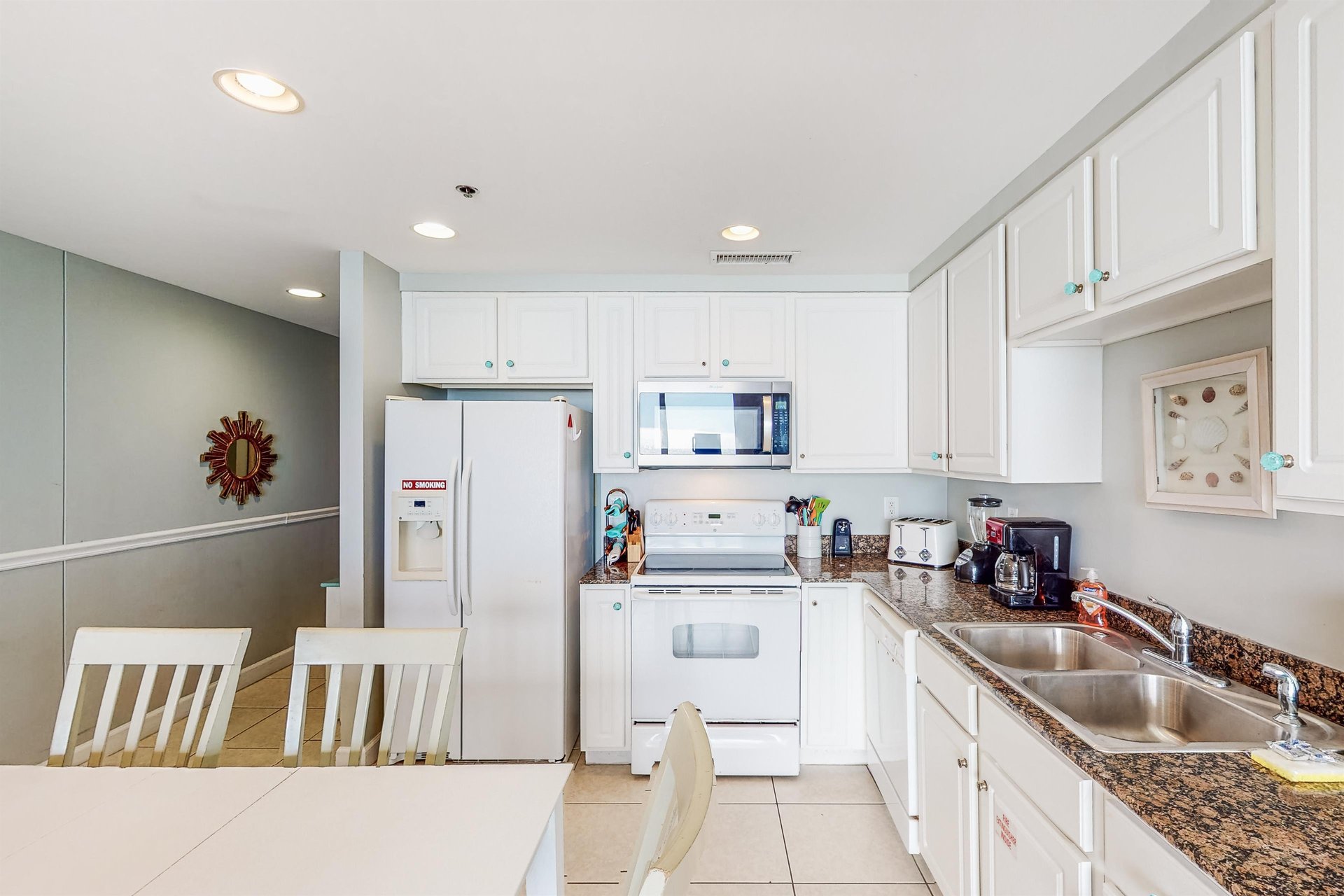 Splash Resort 402W 10