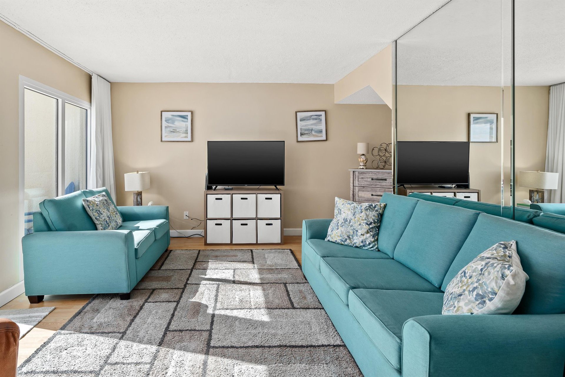 Pinnacle Port A319 5