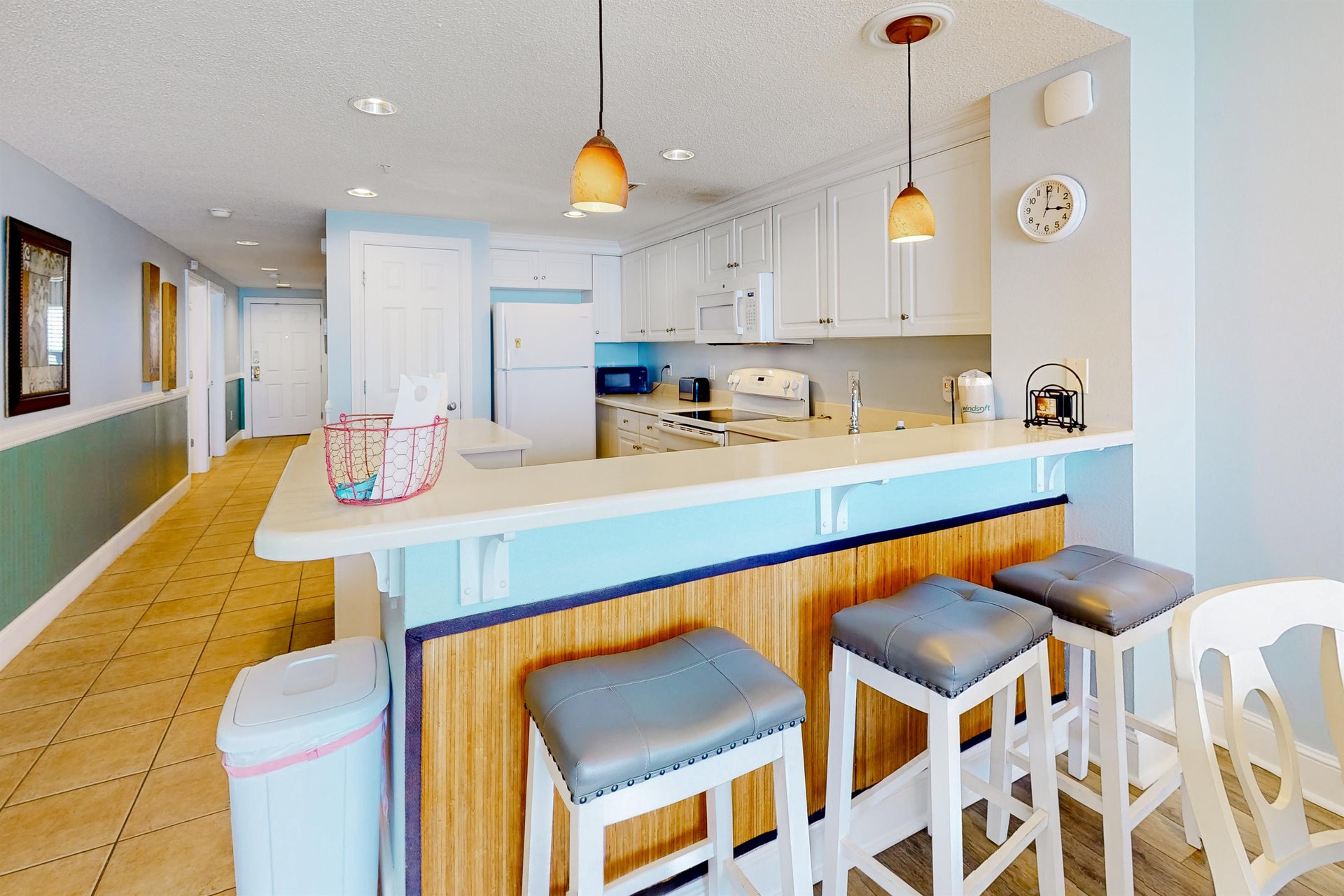 Majestic Beach Resort Tower 2 2104 5