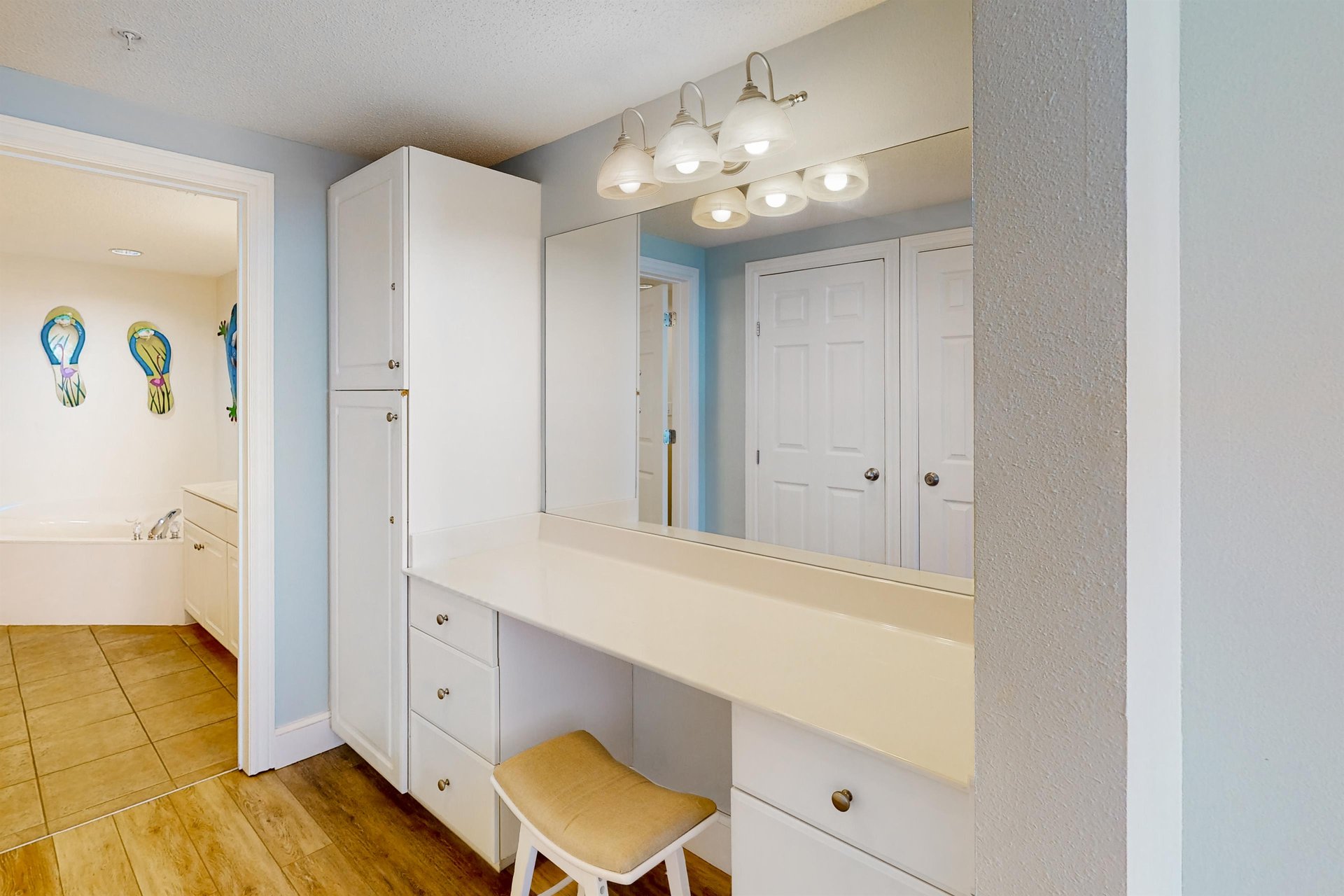 Majestic Beach Resort Tower 2 2104 10