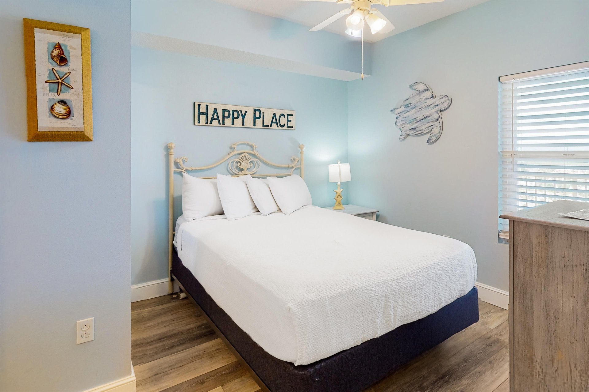 Majestic Beach Resort Tower 2 2104 13