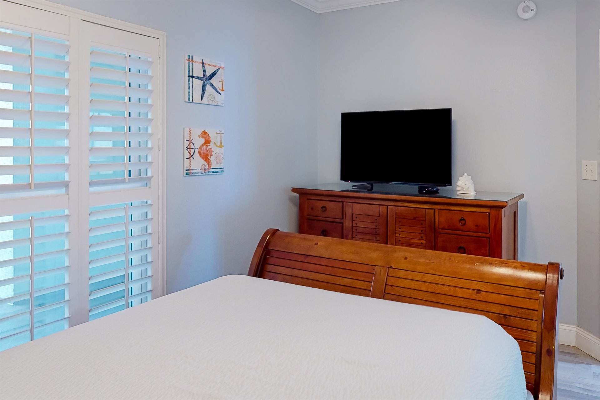 Majestic Beach Resort Tower 1 503 High five 18