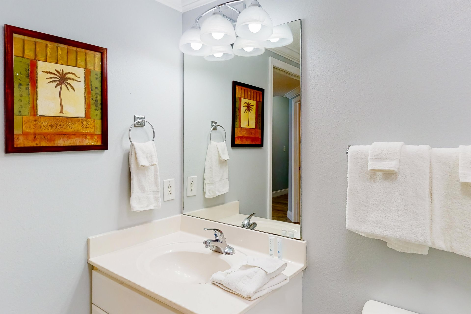 Majestic Beach Resort Tower 1 503 High five 19