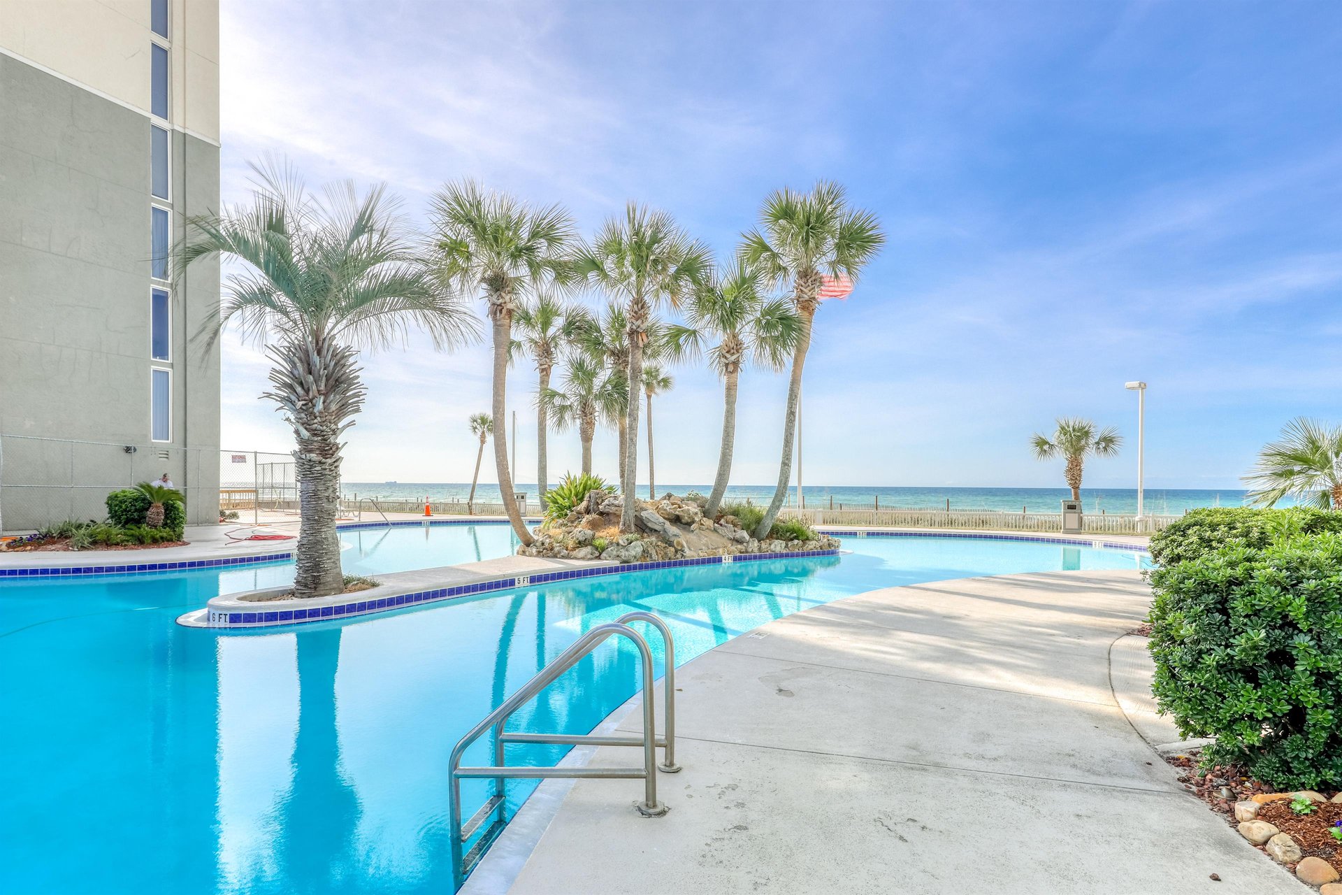 Long Beach Resort Tower 4901 33