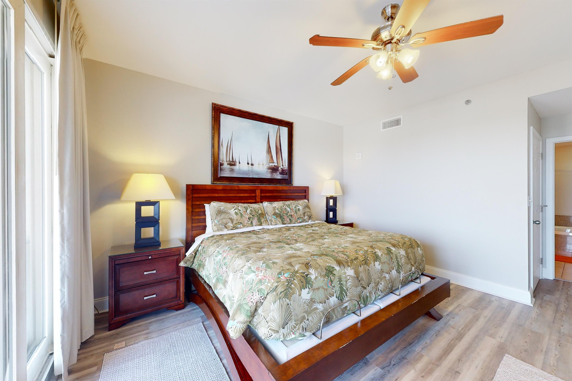 Laketown Wharf 933 16