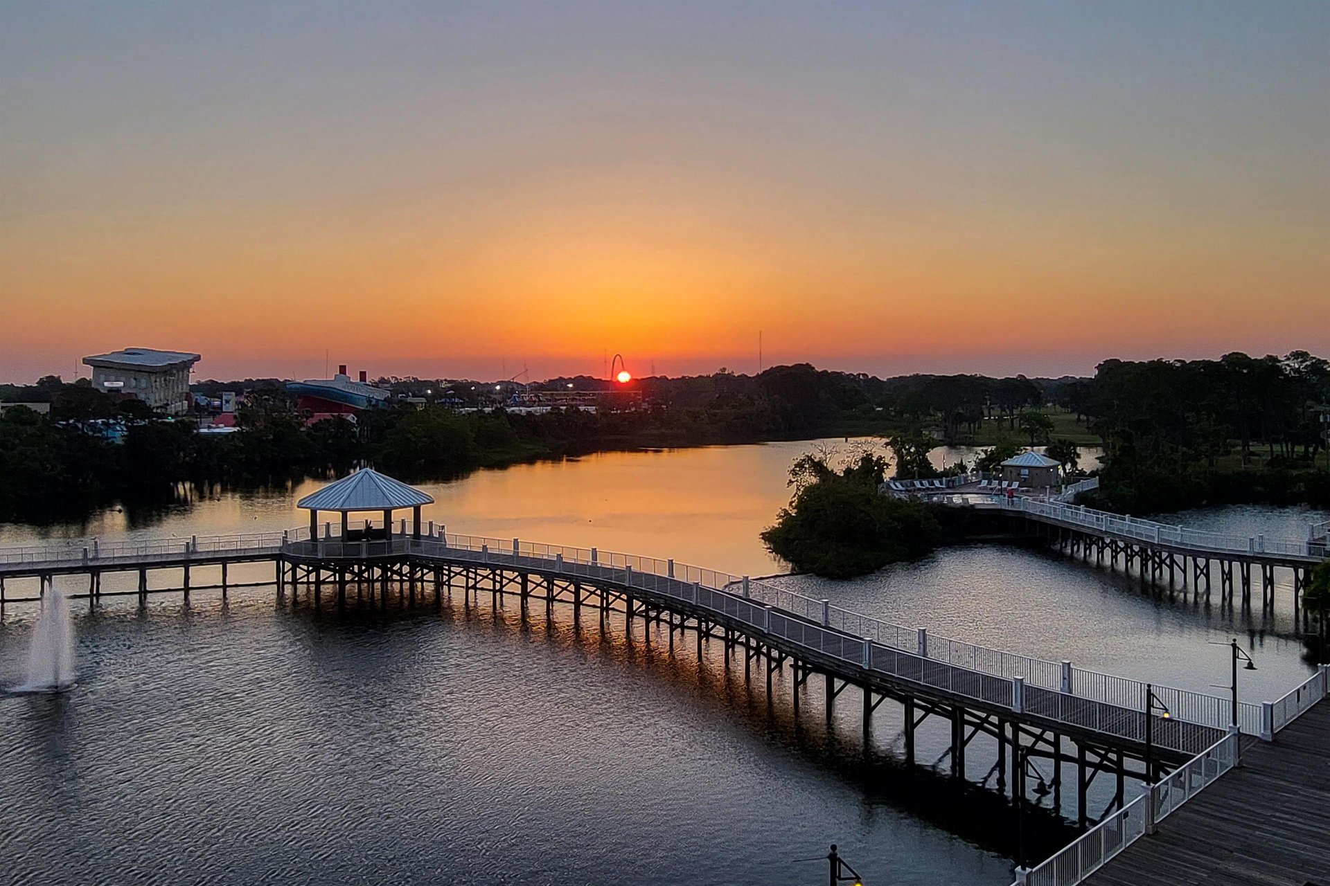 Laketown Wharf 316 2