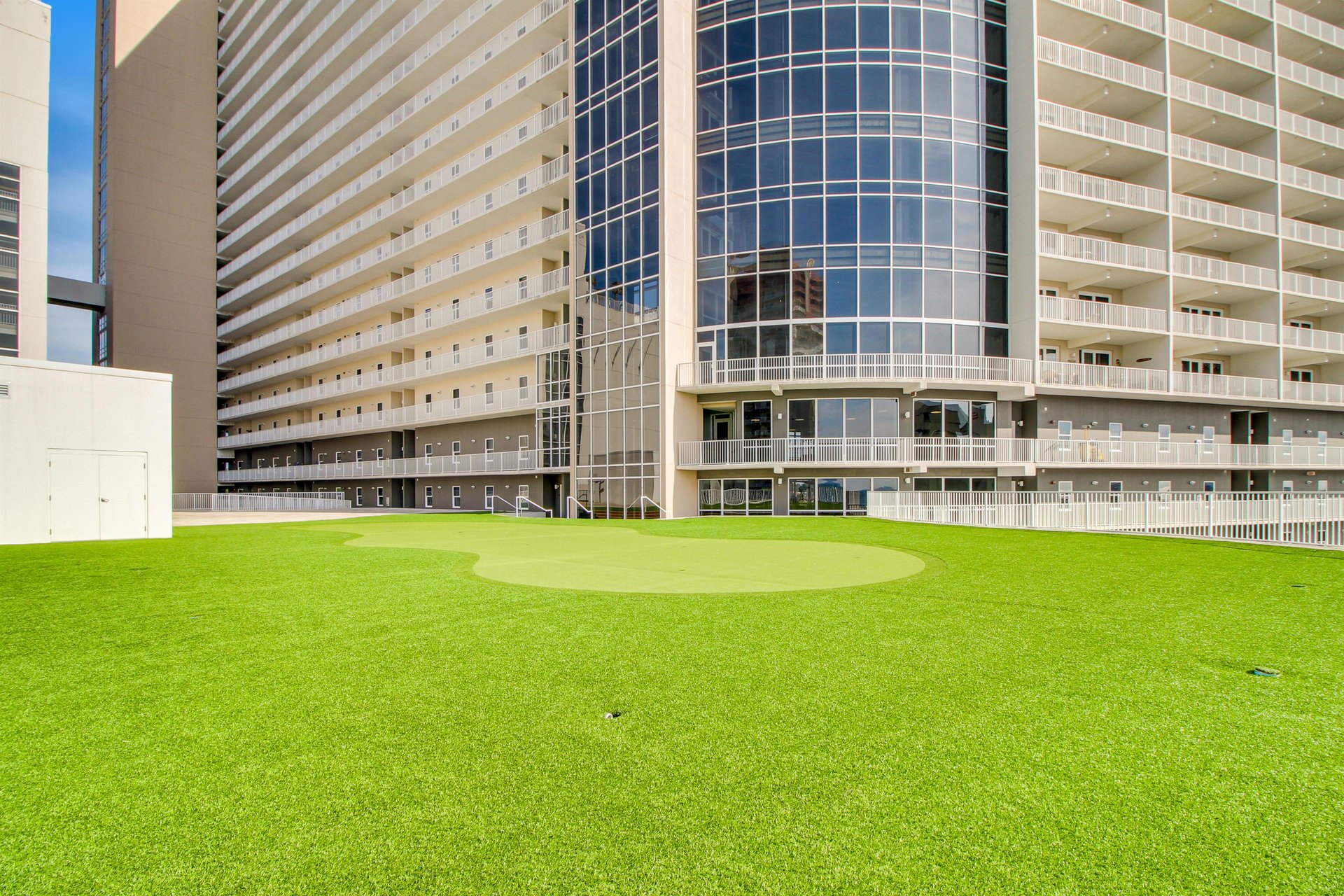 Laketown Wharf 316 28