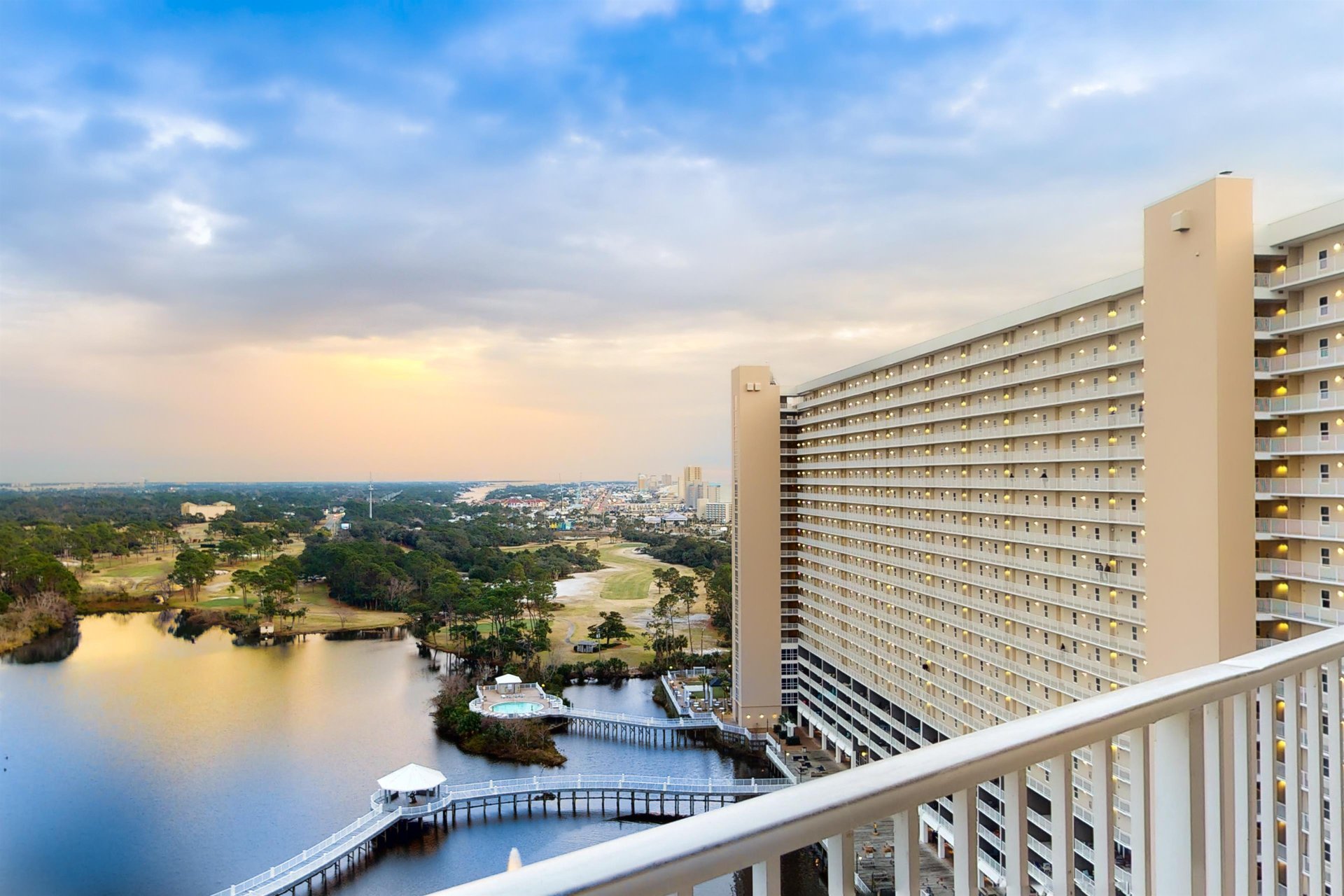 Laketown Wharf 1634 2