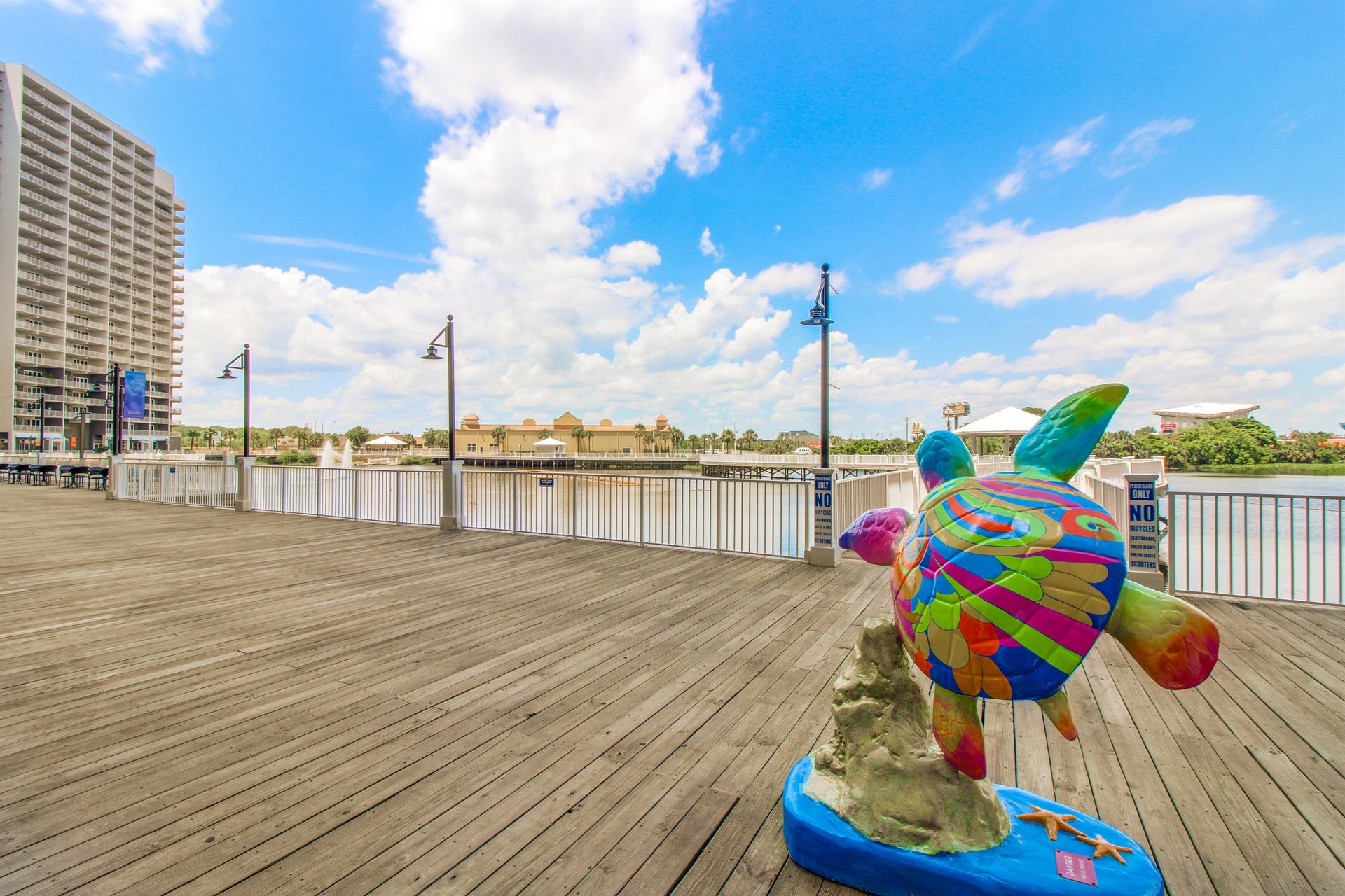 Laketown Wharf 1634 32