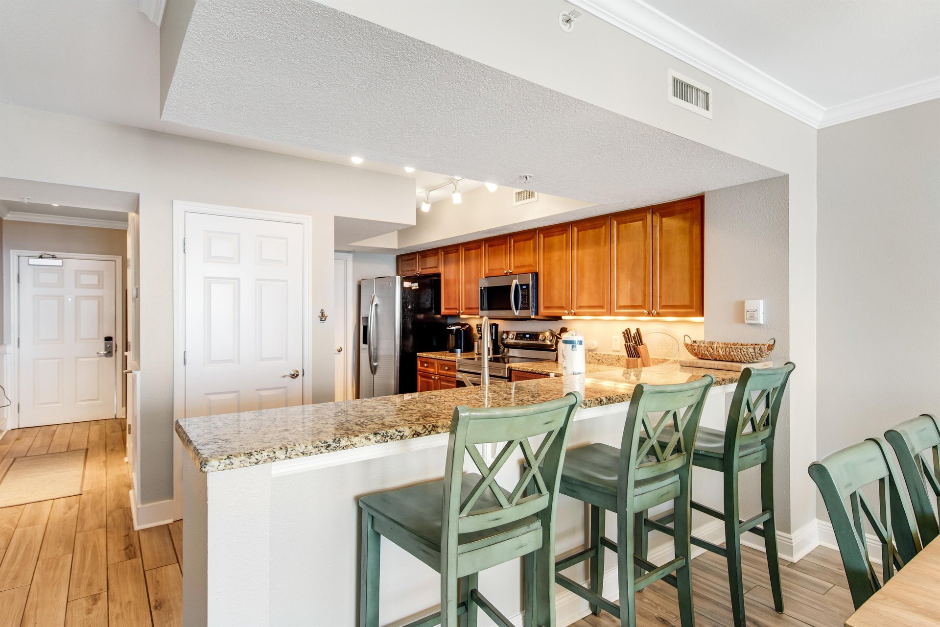 Emerald Beach Resort, Unit 830 8