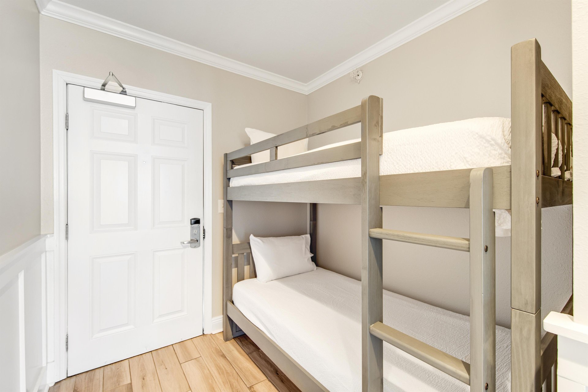 Emerald Beach Resort, Unit 830 21