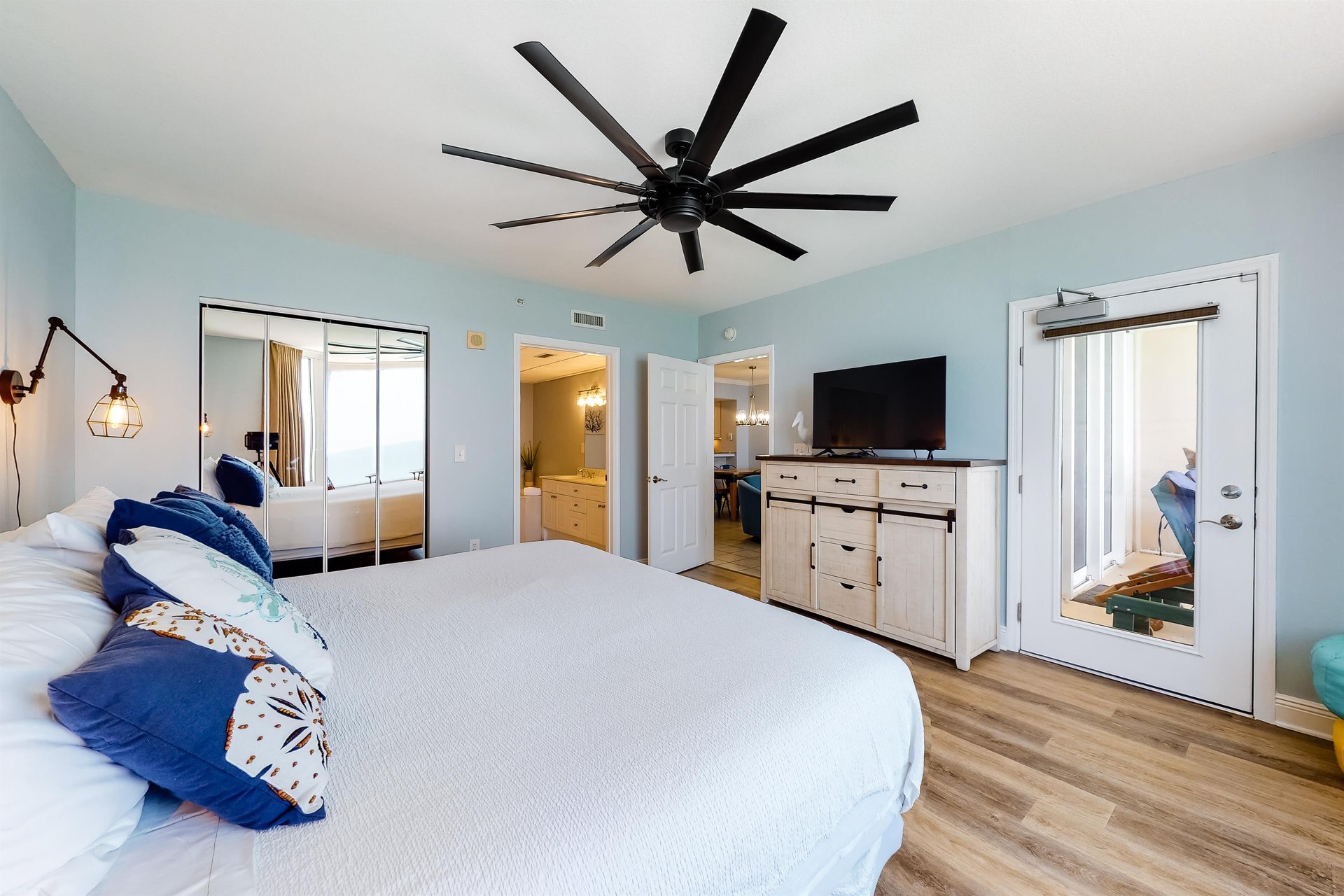 Emerald Beach Resort 2036 11