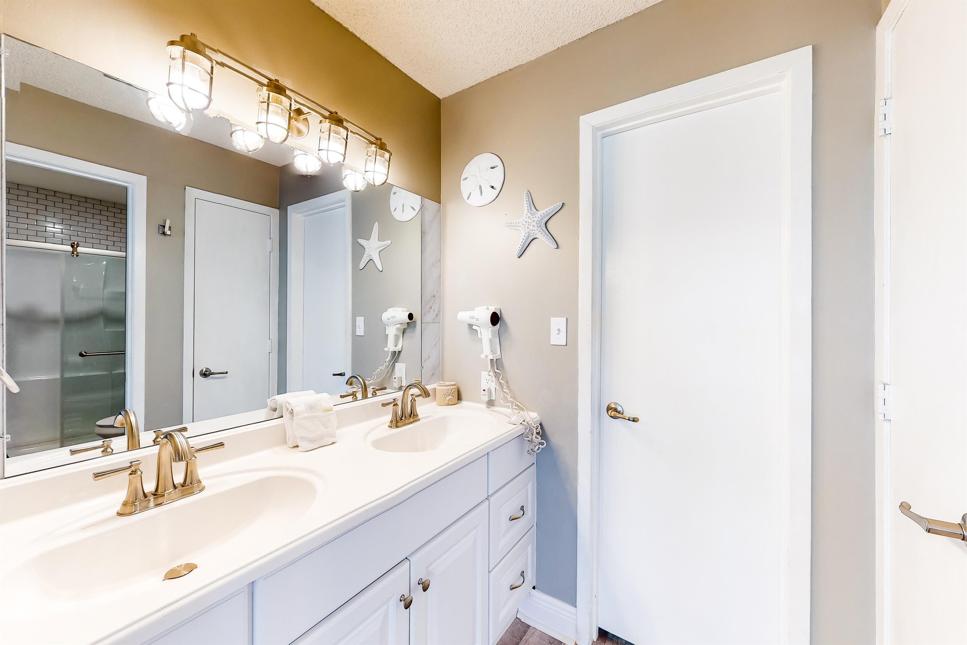 Edgewater Golf Villa 510 12