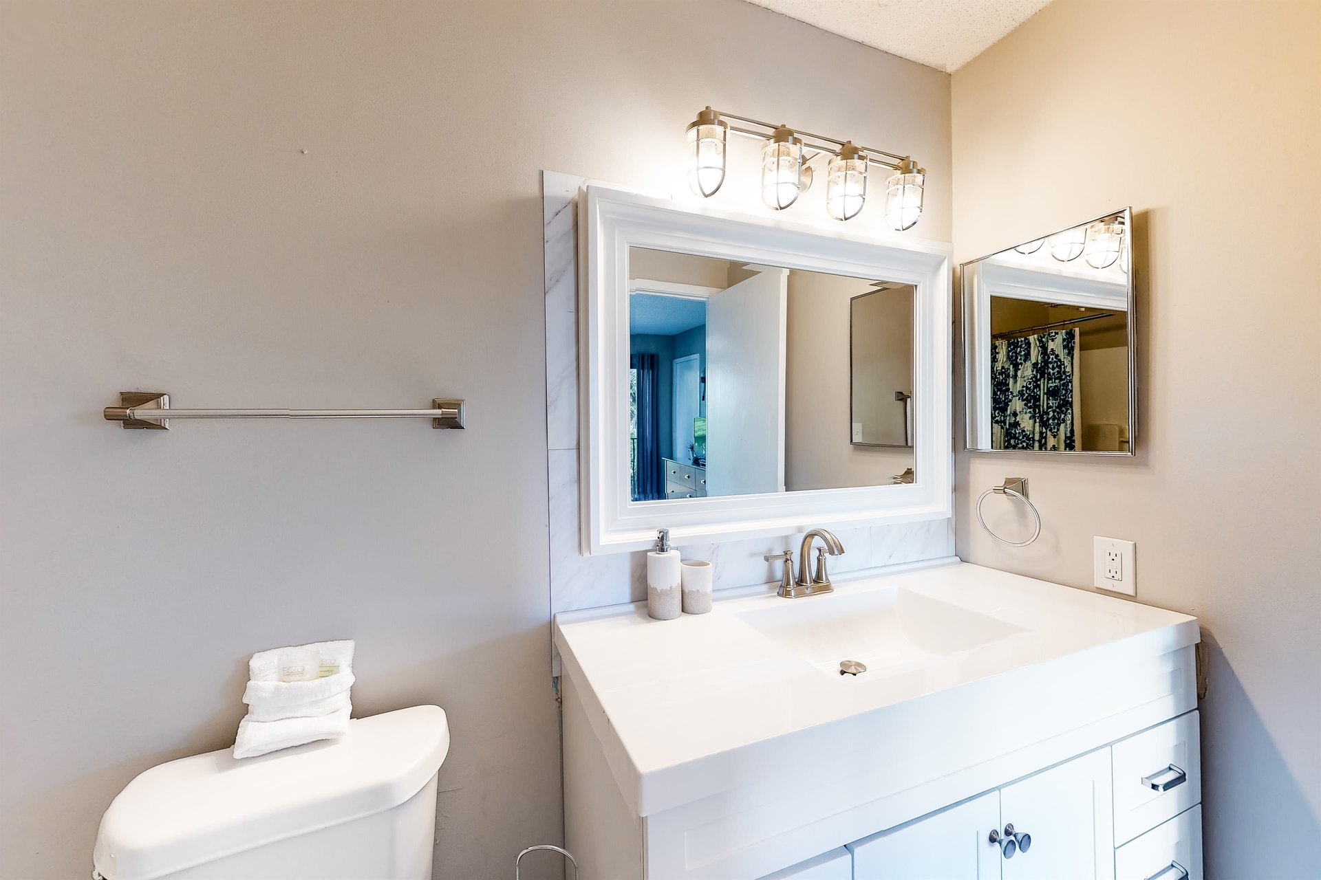 Edgewater Golf Villa 510 19