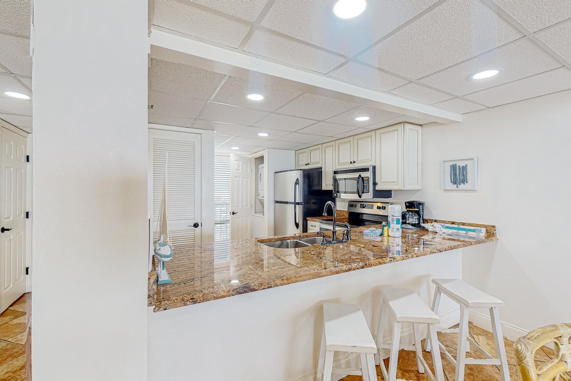 Edgewater Beach Resort Tower 3  411 8