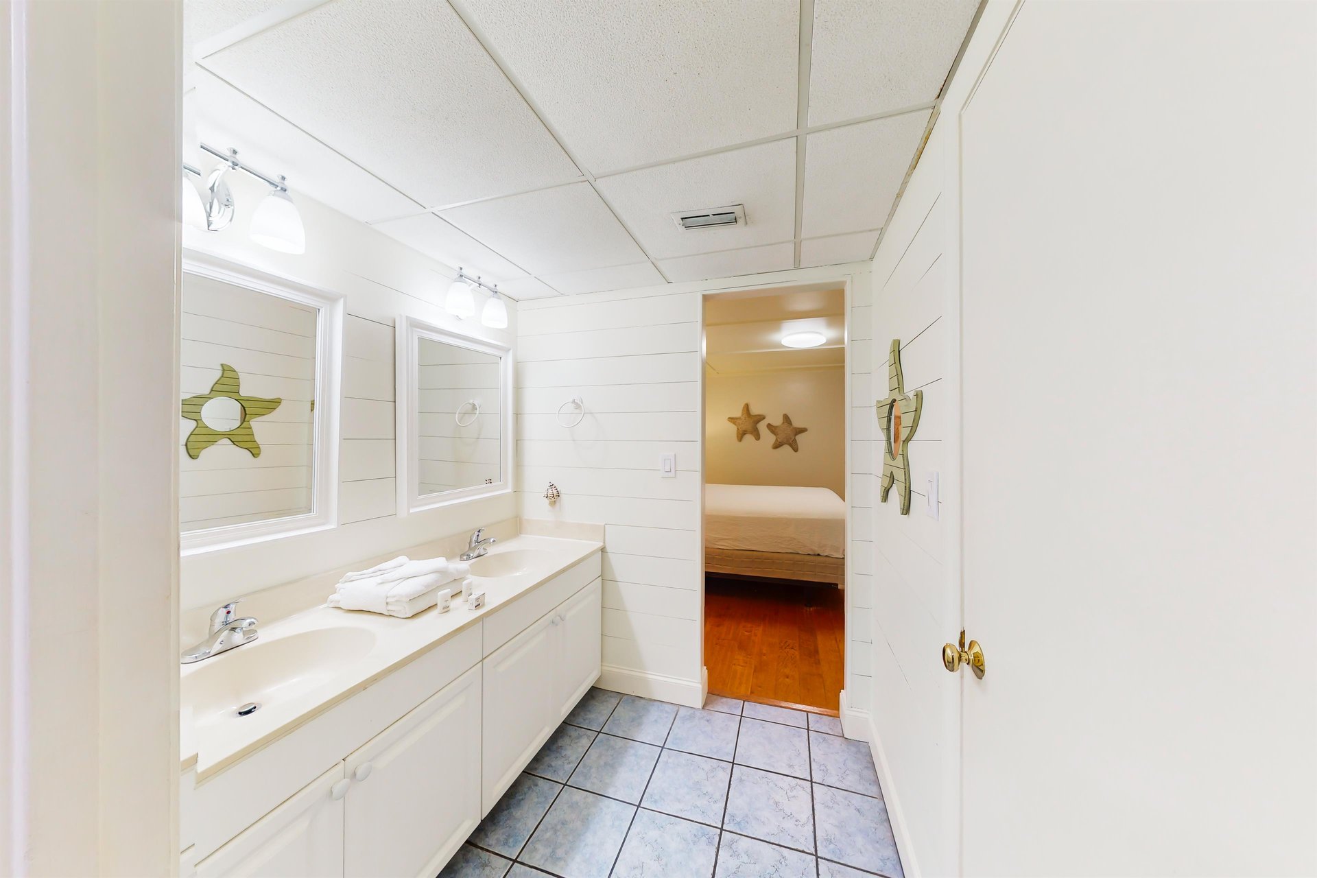 Edgewater Beach Resort Tower 11111 13