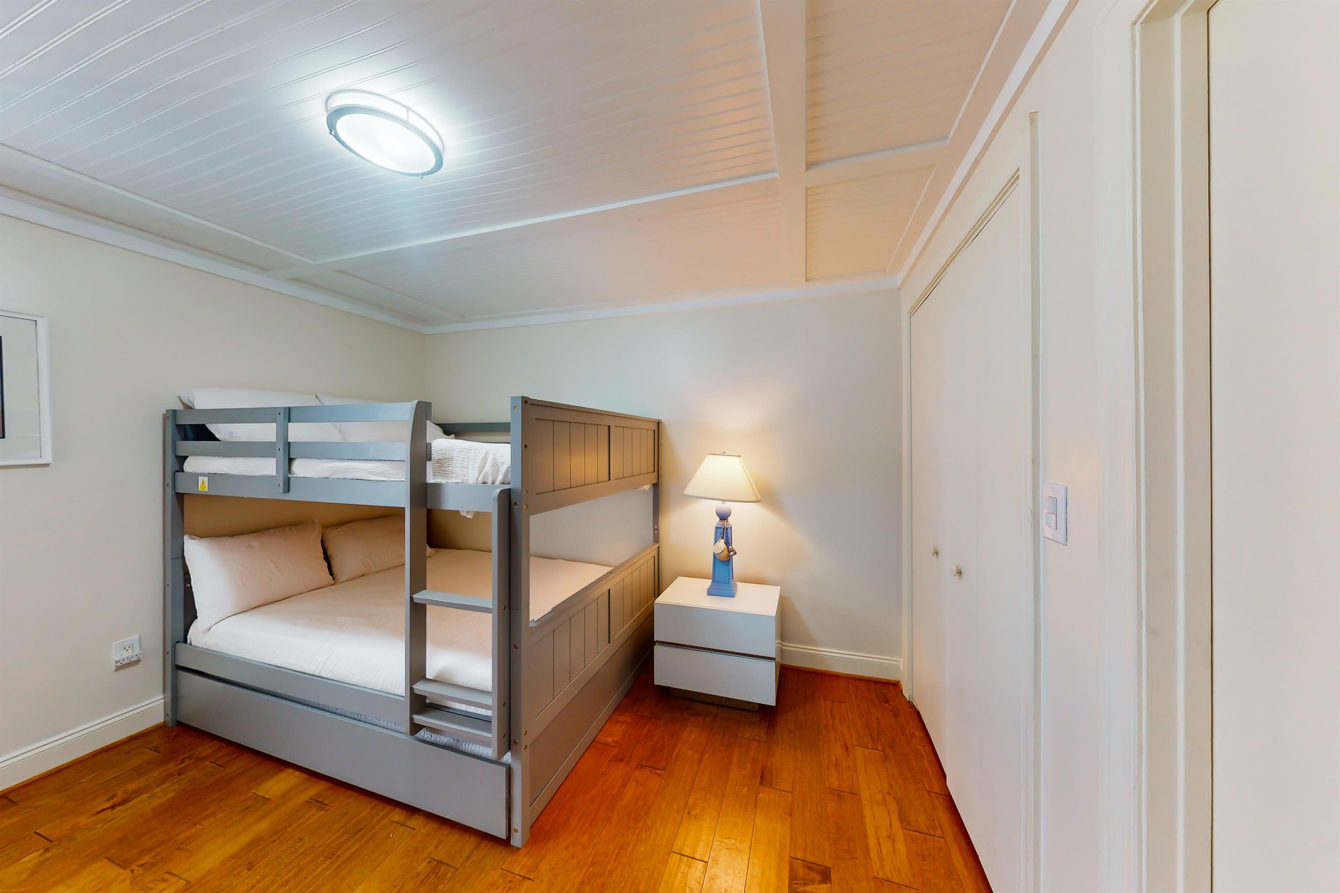 Edgewater Beach Resort Tower 11111 15