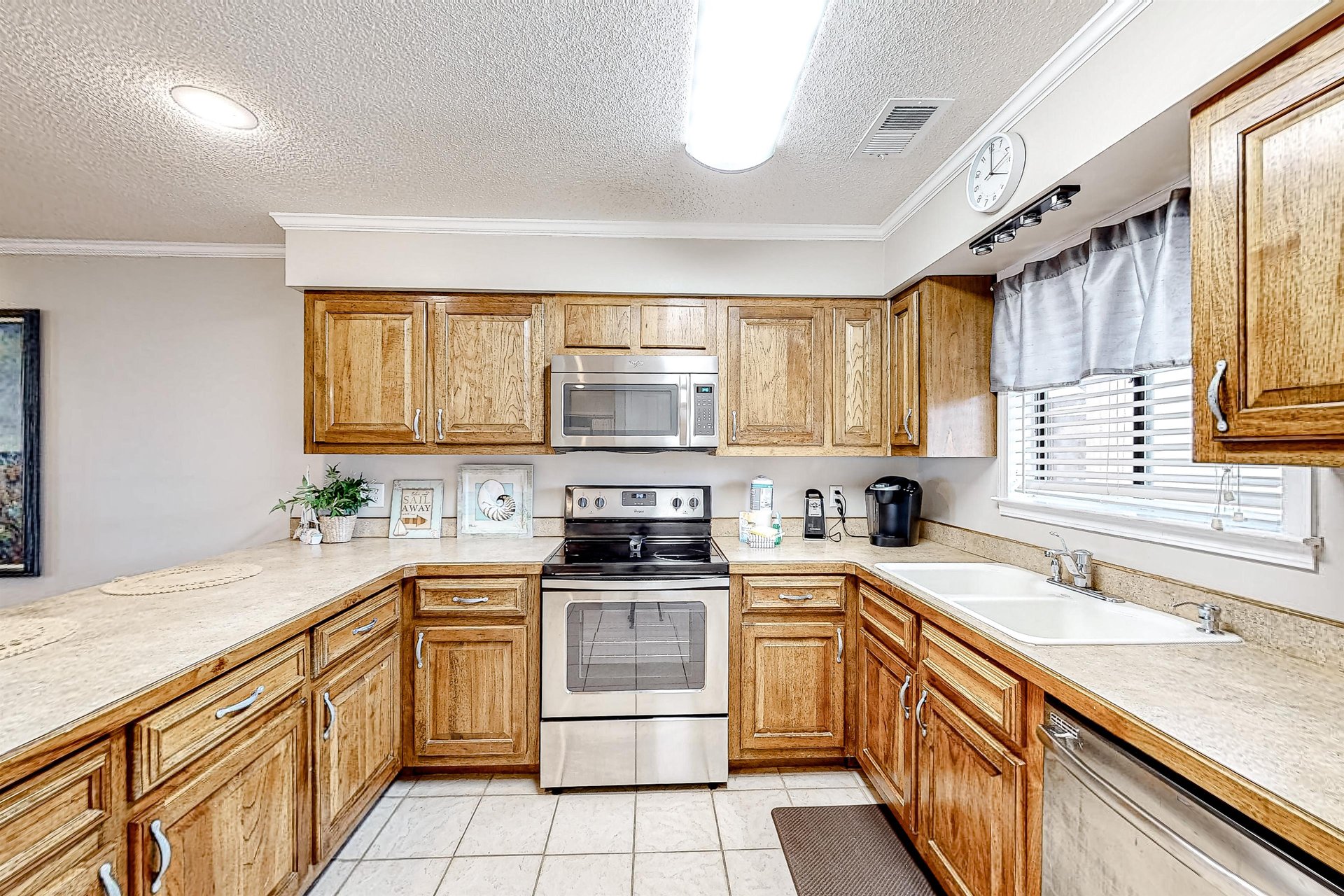 Sunset Harbor Palms 1110 7