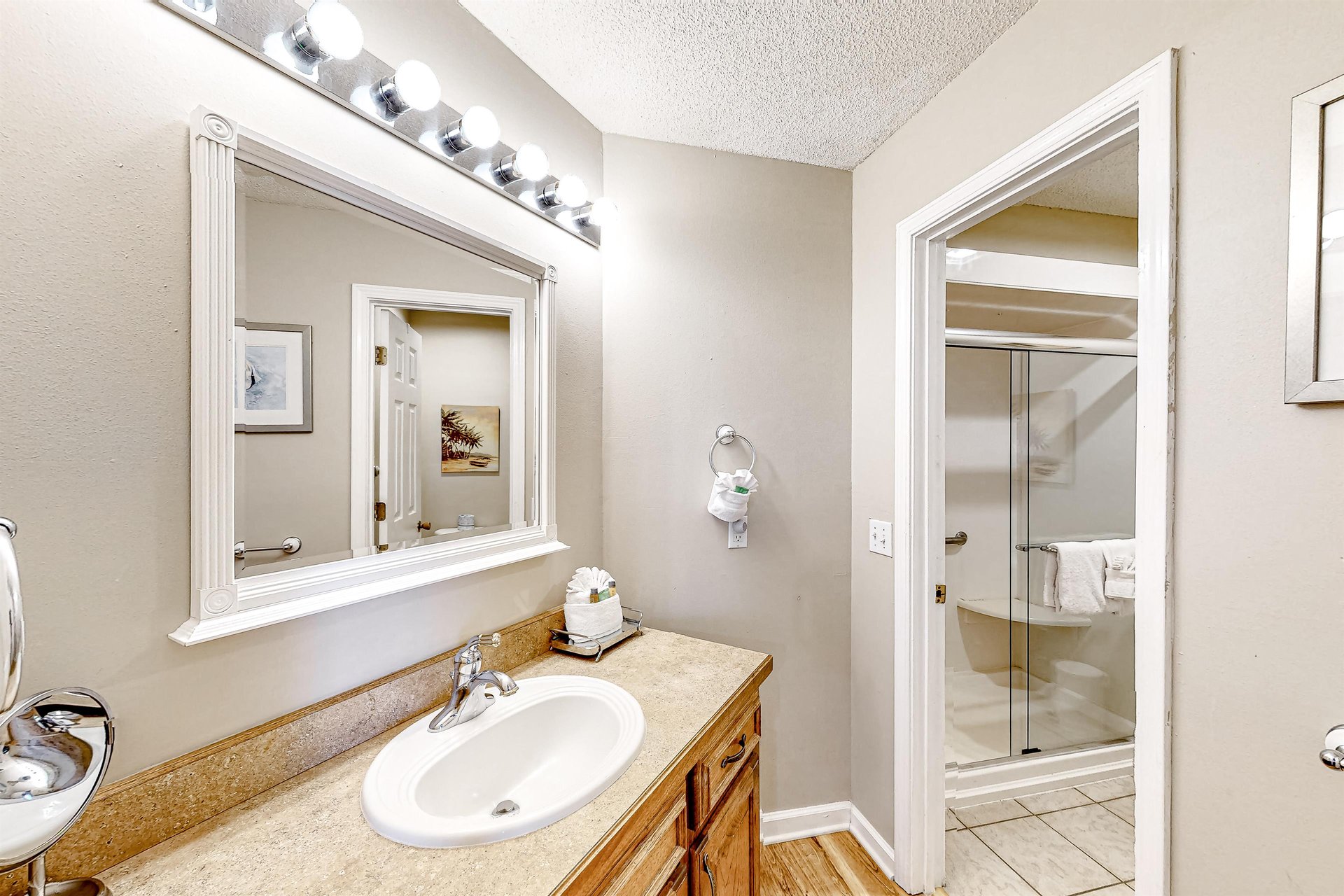 Sunset Harbor Palms 1110 12